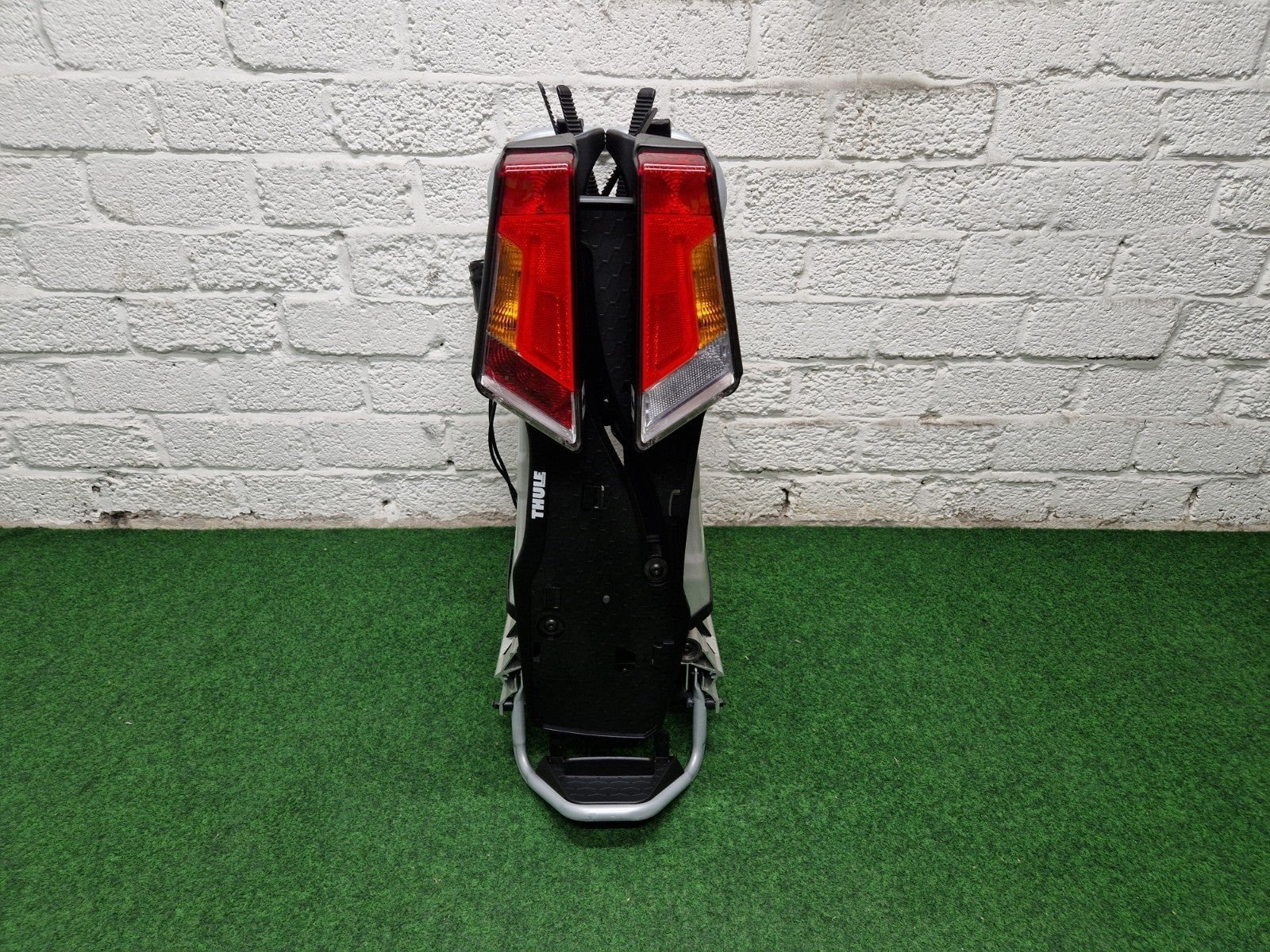 Foto 8 van Nette Thule EasyFold 931 fietsendrager voor 2 E-bikes 60 KG
