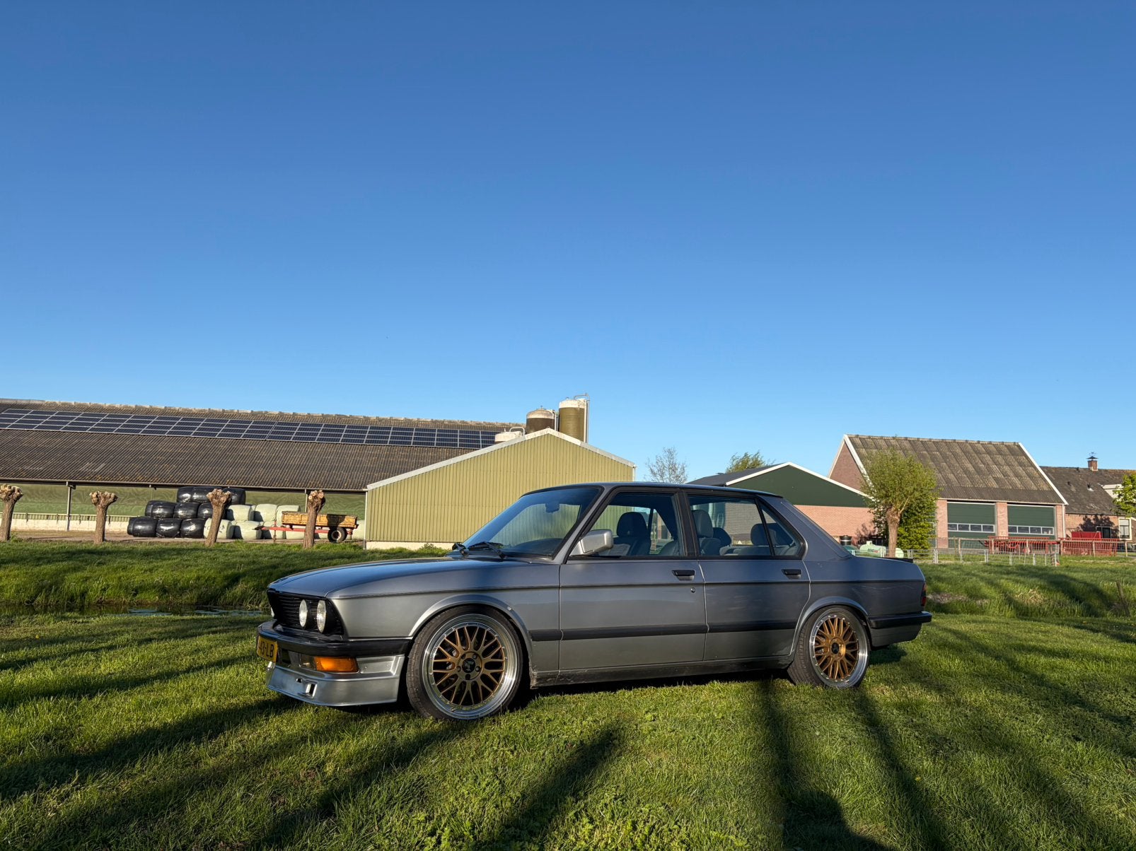 Bmw e28 6-cilinder shadowline 5-serie, foto 7