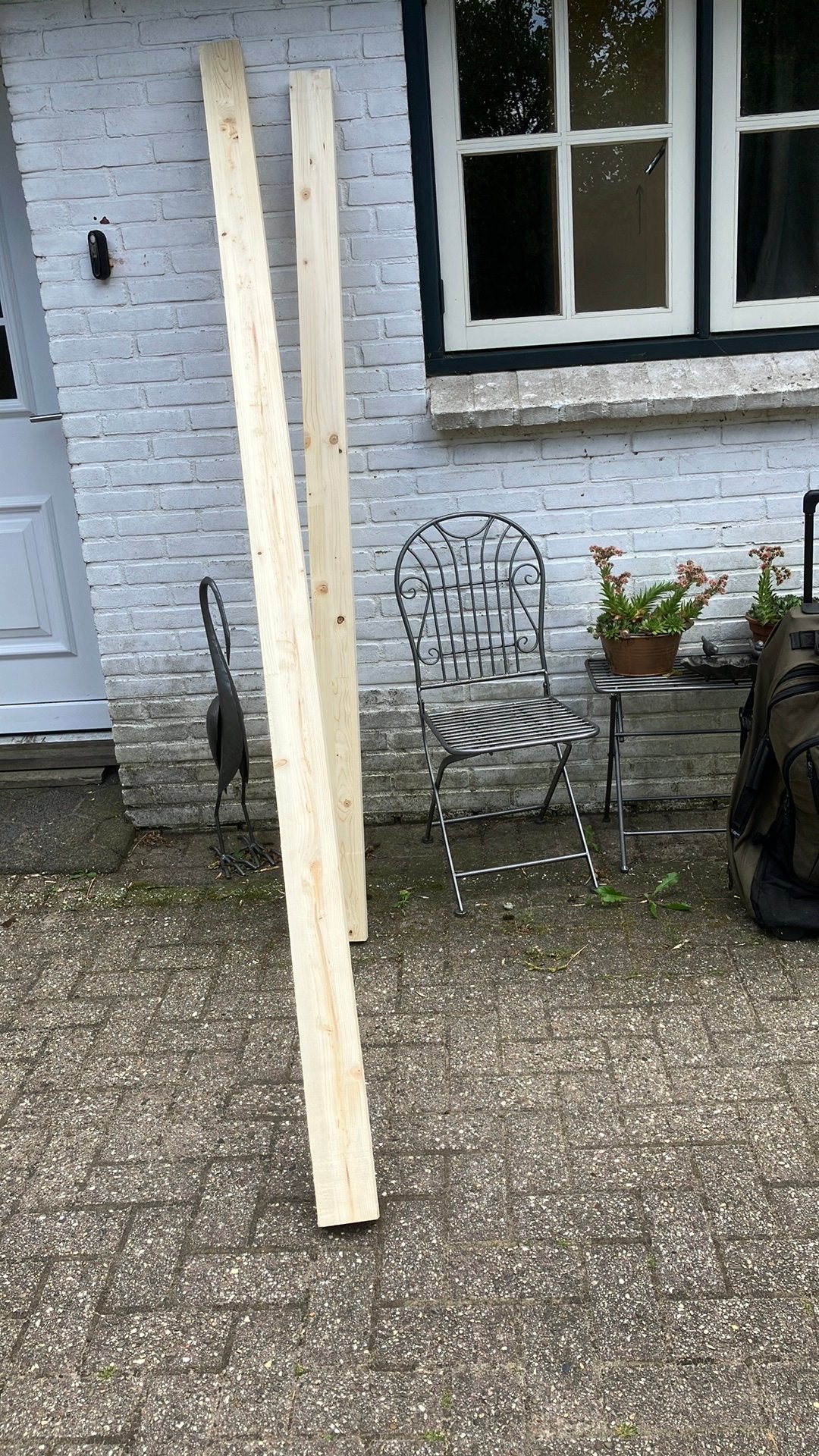 2 vuren balken/planken. 4,5 x10 cm. Lengte 2 en 2,5 mtr, Ophalen, Zo goed als nieuw, 250 cm of meer, Balken
