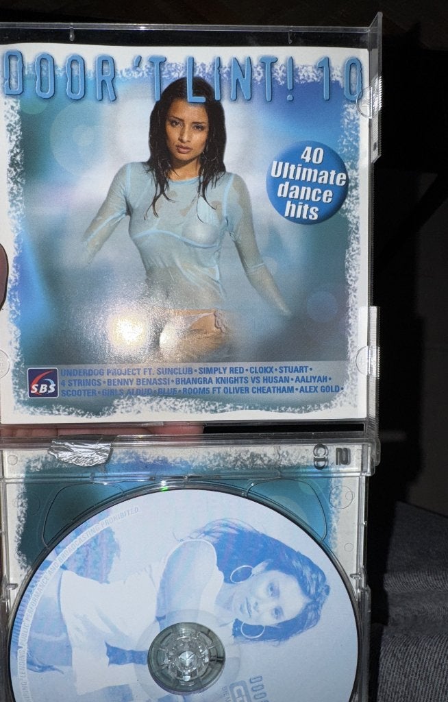 Muziek CD: Door 't Lint! 10 - 40 Ultimate Dance Hits, Ophalen of Verzenden, Gebruikt, Dance, Verzamelalbum
