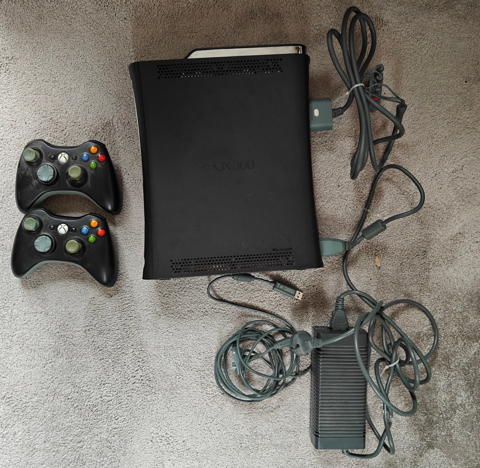 Xbox 360 Elite 120GB Black met 2 controllers en voeding, Spelcomputers en Games, Gebruikt, 360 Elite of Super Elite, Met 2 controllers