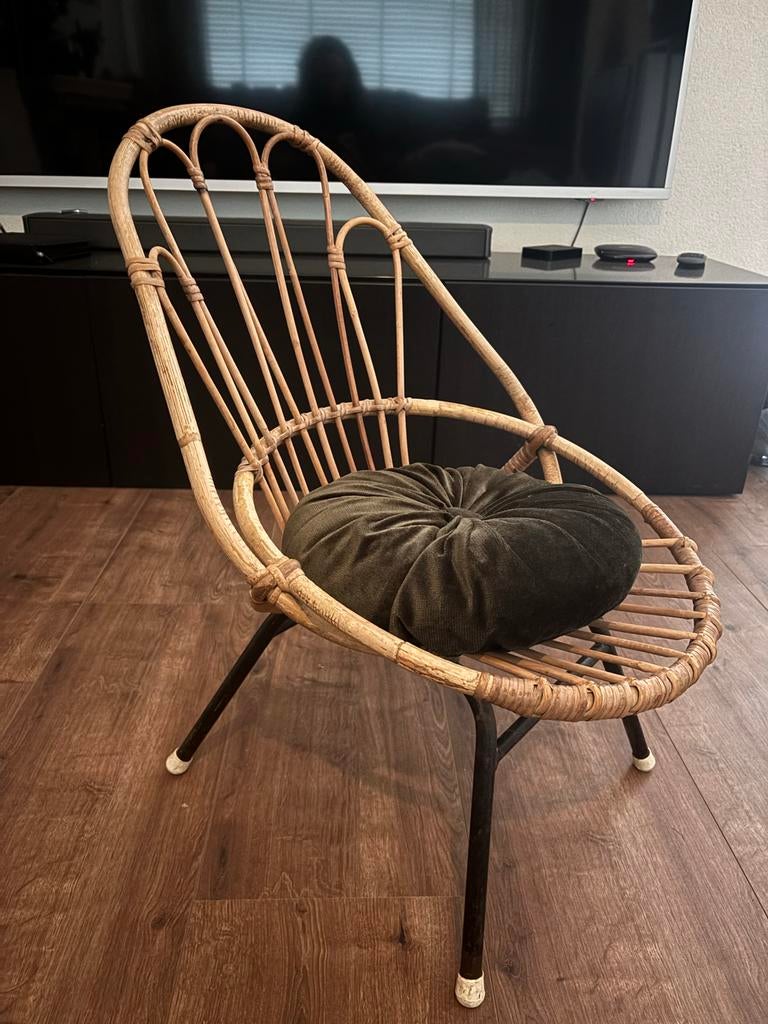 Vintage rotan peuterstoel met metalen poten, Ophalen, Gebruikt, Overige kleuren, Riet of Rotan