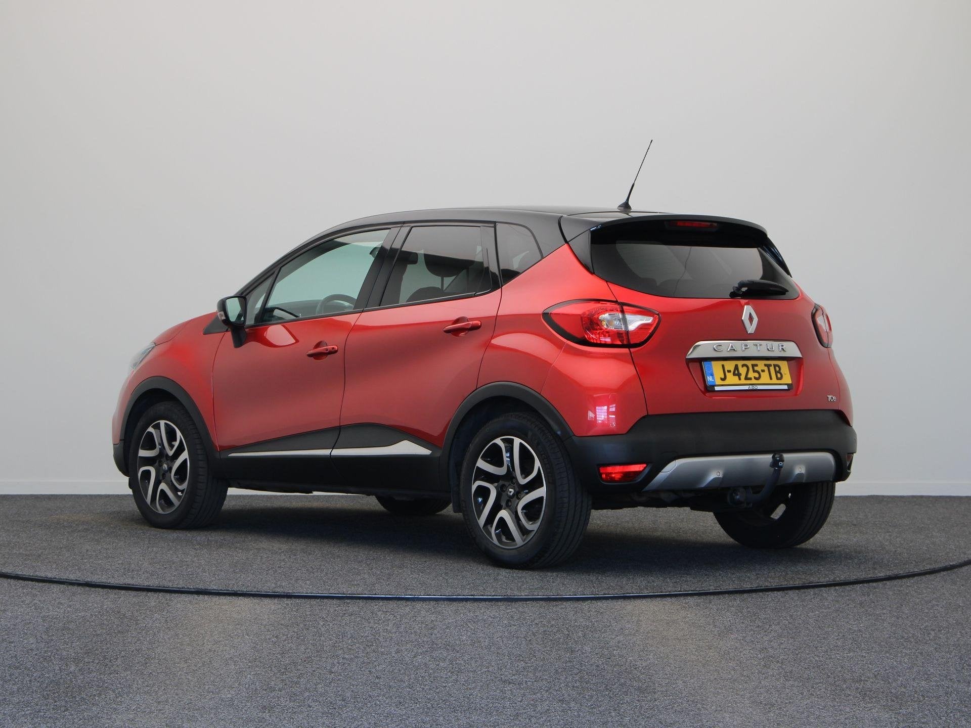 Renault Captur TCe 90pk Xmod | Stoelverwarming | Trekhaak| N, Auto's, Renault, Voorwielaandrijving, 898 cc, Gebruikt, Euro 6