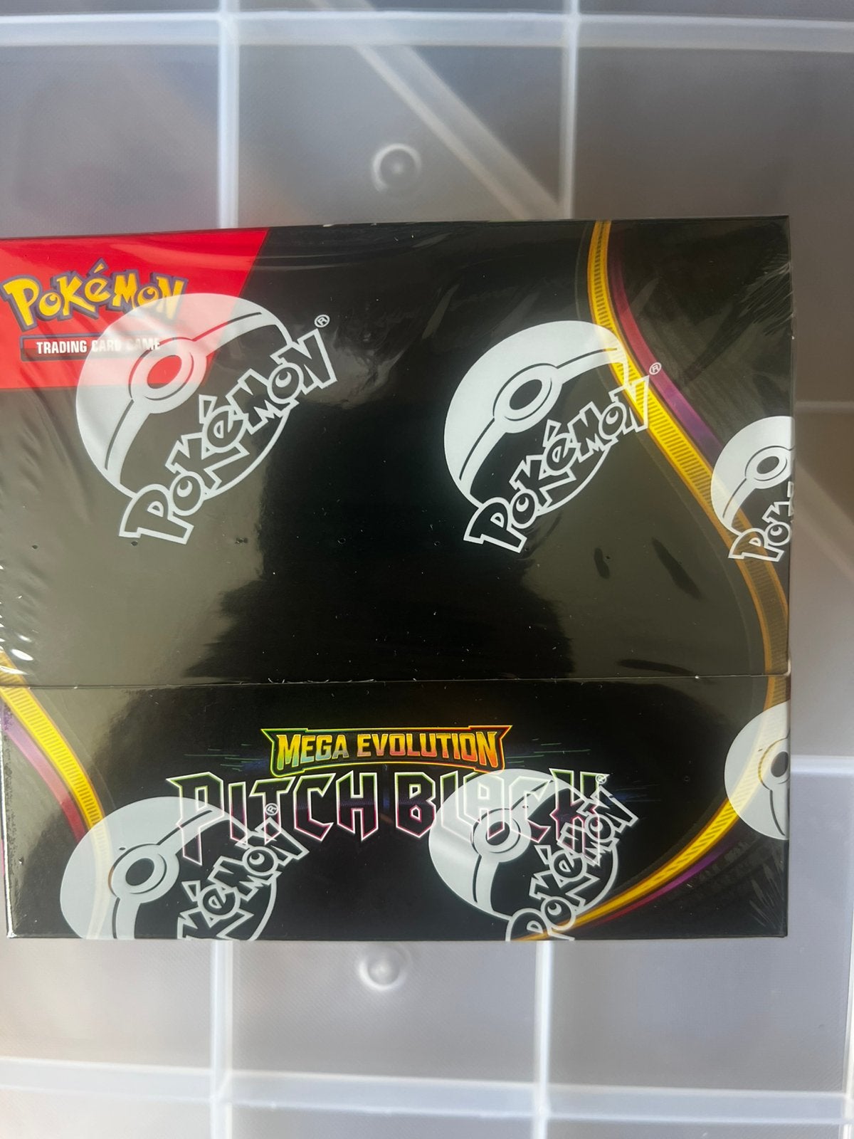 Sealed pokemon TCG Pitch black Booster Box, Hobby en Vrije tijd, Verzamelkaartspellen | Pokémon, Ophalen of Verzenden, Zo goed als nieuw