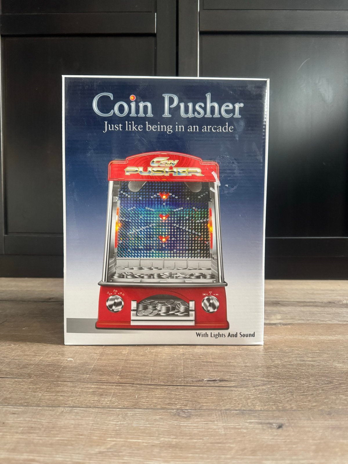 Coin Pusher met Helios, lichtjes, batterijen en munten, Ophalen, Zo goed als nieuw, Jongen of Meisje
