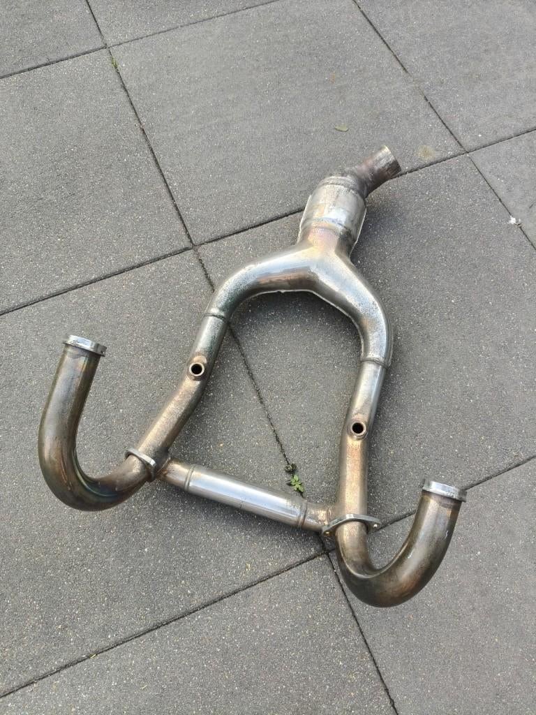 BMW Uitlaatspruitstuk R1200 / R900 – OEM (18117693905), Motoren, Ophalen, Gebruikt