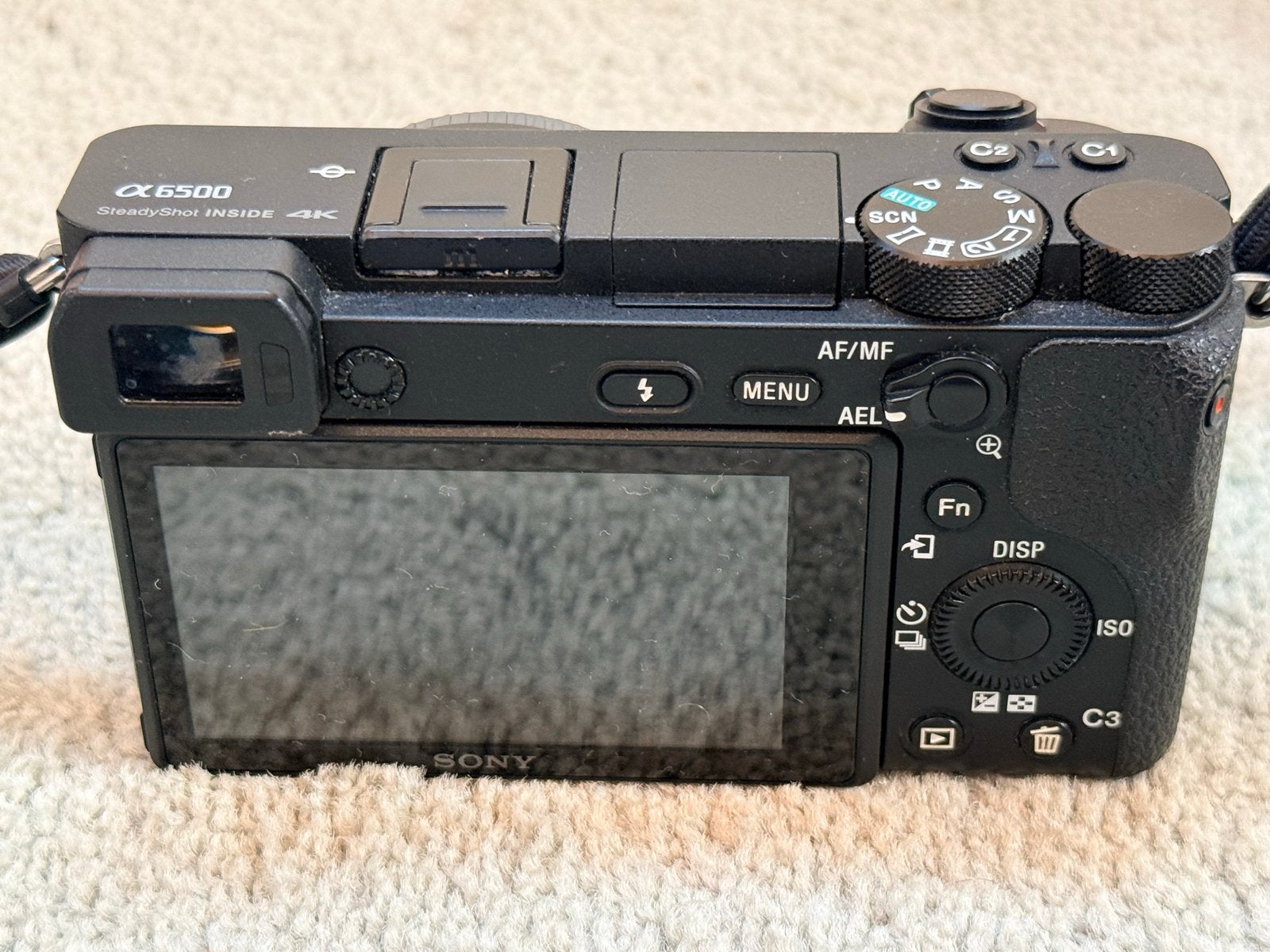Foto 3 van Sony Alpha a6500 met 5000 clicks en 2 lenzen
