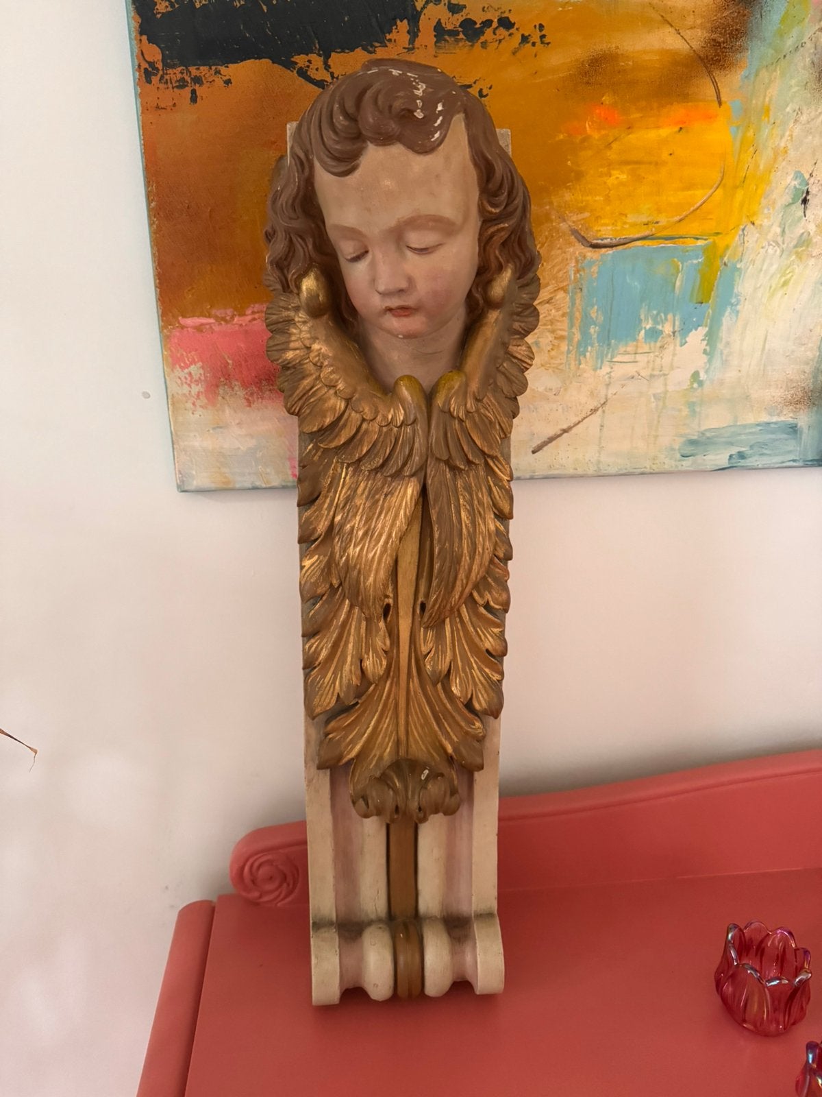 Houten Engel, Ophalen