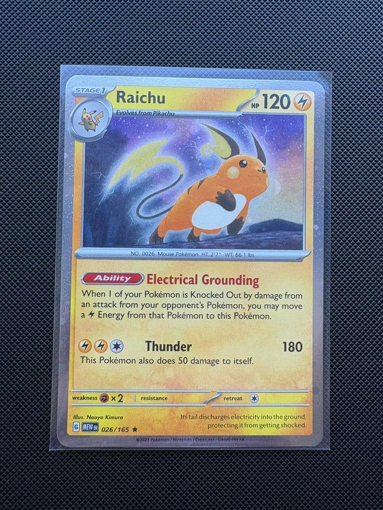 Raichu 026/165 Cosmo Holo Swirl Pokemon 151, Ophalen of Verzenden, Nieuw, Losse kaart