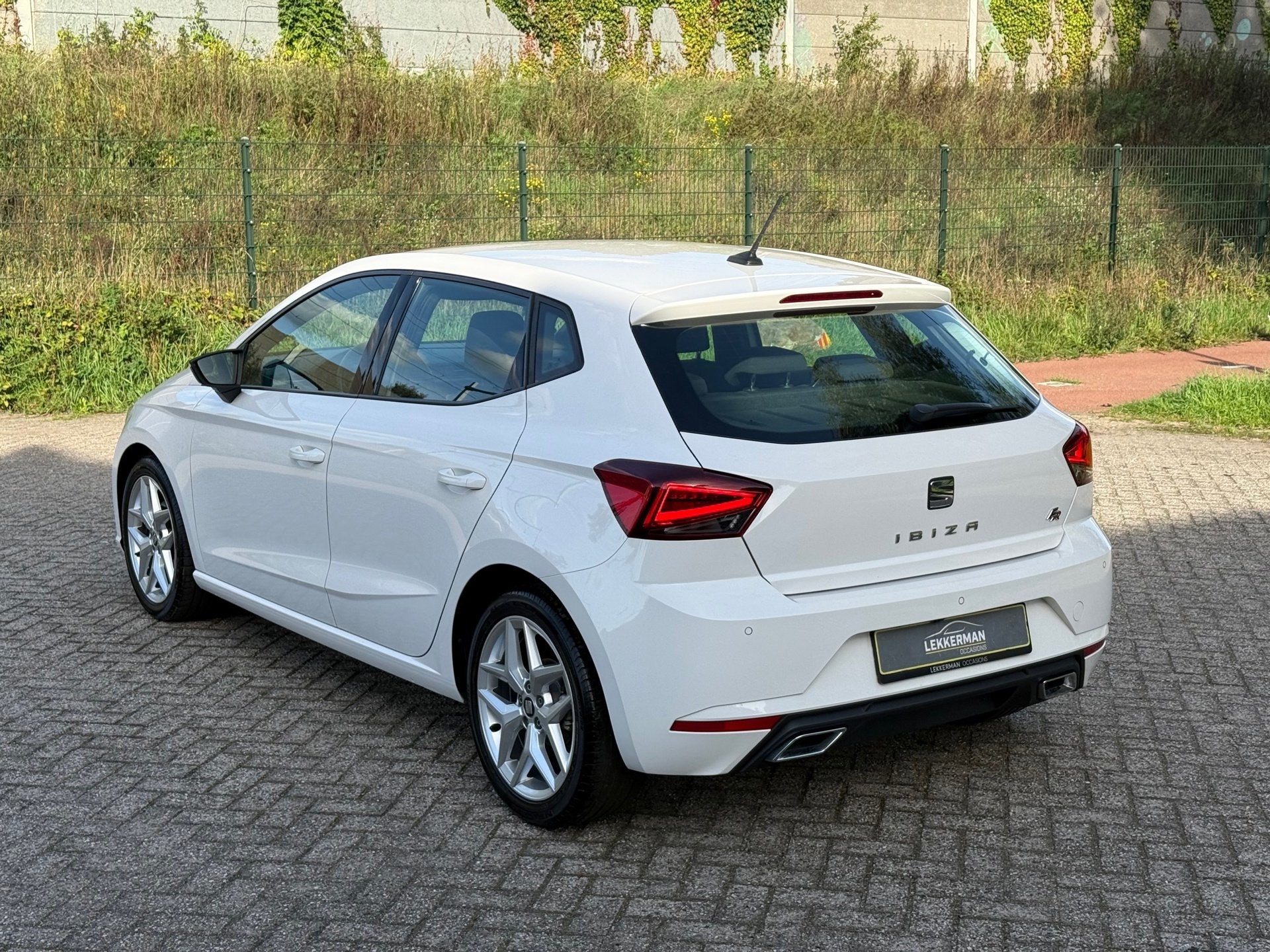 SEAT Ibiza 1.0 TSI FR 116PK I CAMERA I CARPLAY I VIRTUAL DAS, Auto's, Voorwielaandrijving, Gebruikt, 116 pk, Origineel Nederlands