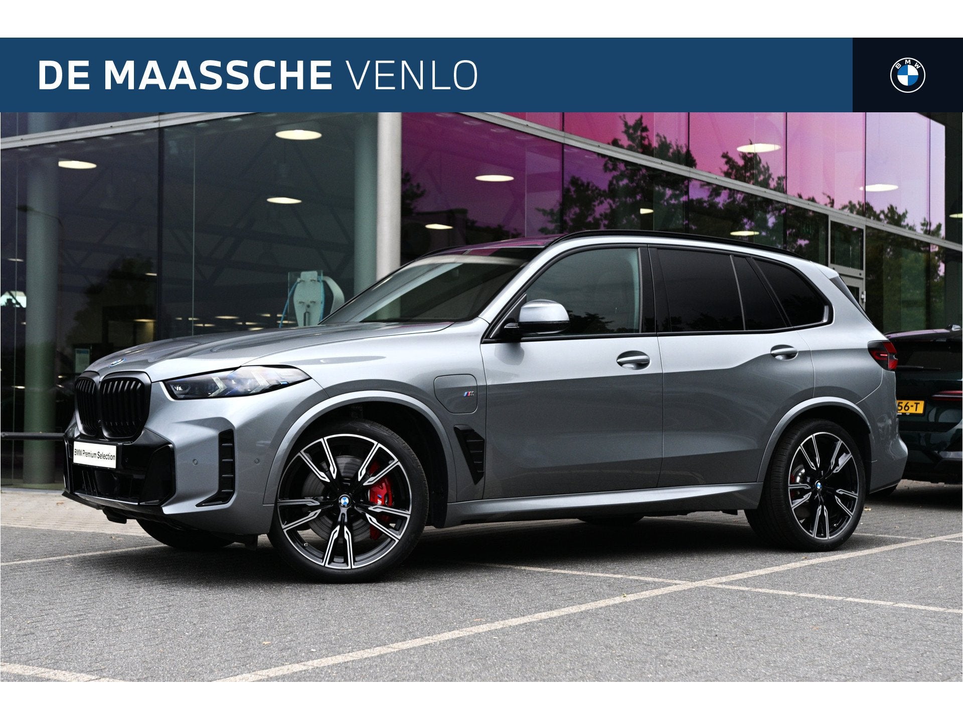 BMW X5 xDrive50e M Sport Automaat / Panoramadak / Trekhaak /