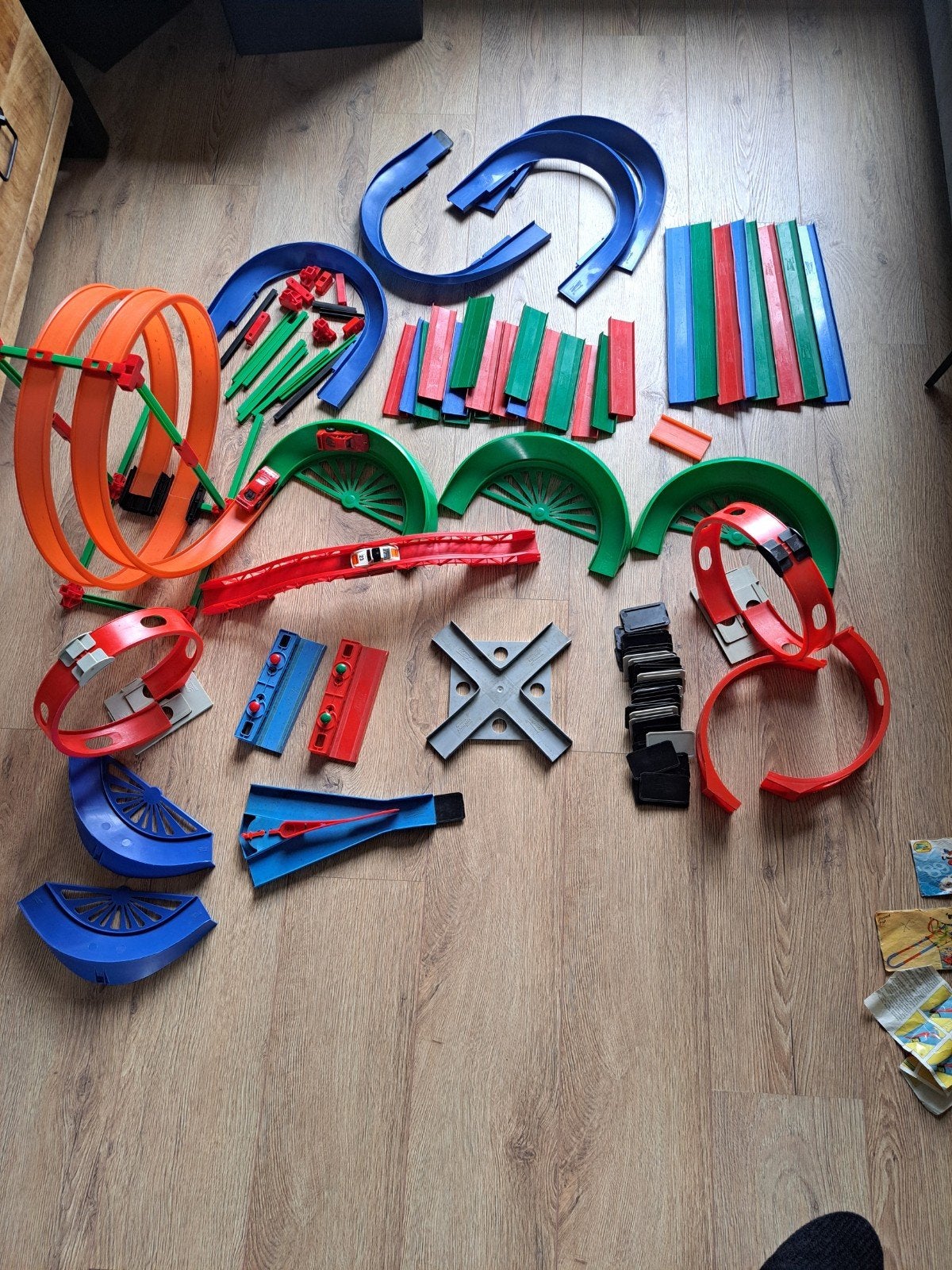 Grote Darda Baan Set met Loopings en Bruggen, Overige merken, Opwindmechanisme, Ophalen of Verzenden, Met looping
