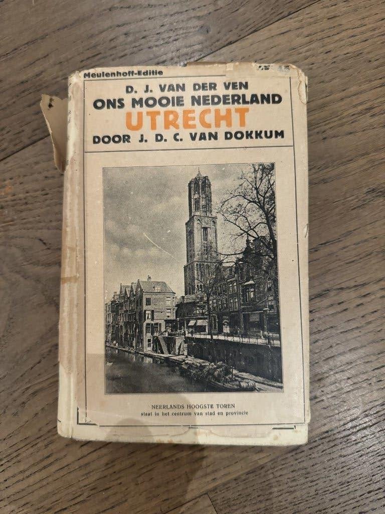 historisch boekje  Utrecht, Boeken, Ophalen of Verzenden, 20e eeuw of later, Zo goed als nieuw