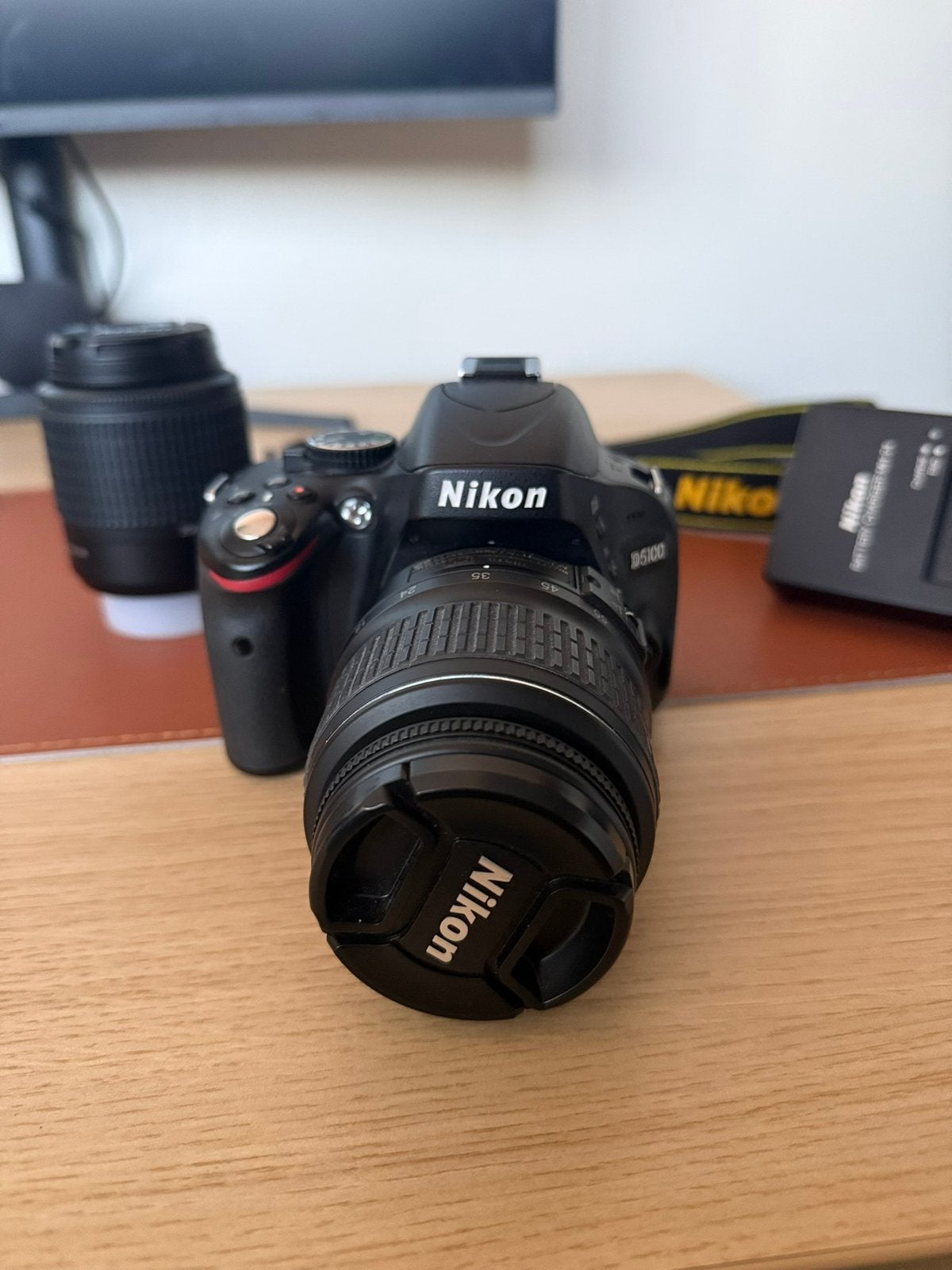 Coole Nikon D5100 spiegelreflex camera (lage shuttercount), Spiegelreflex, 16 megapixels, Zo goed als nieuw, Nikon