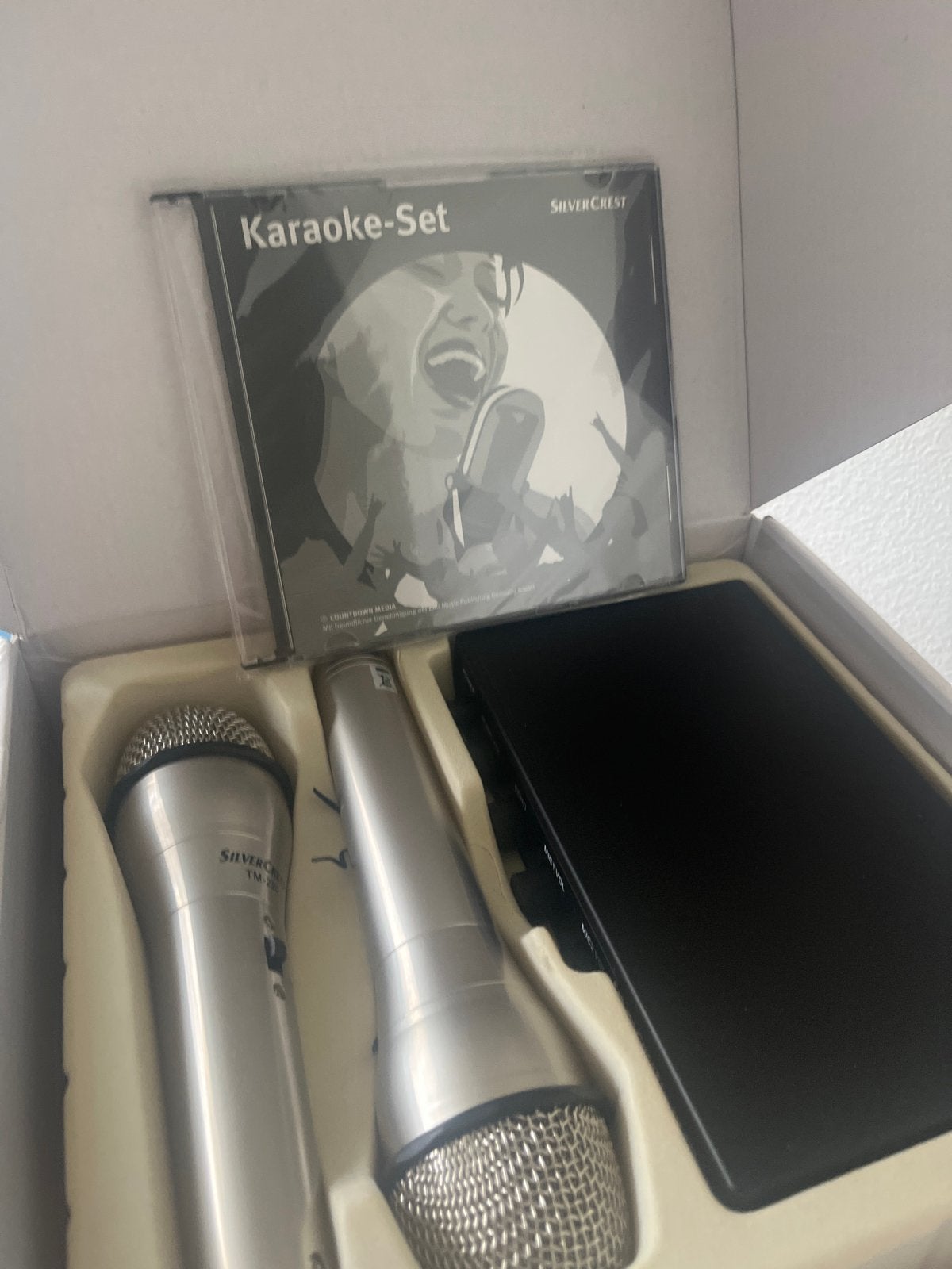 SilverCrest Karaoke-Set met 2 microfoons, Ophalen, Zo goed als nieuw, Complete set