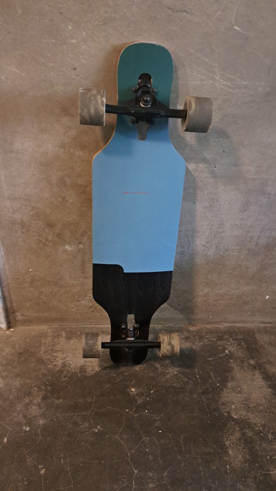 RAM Longboards Longboard - Zo goed als nieuw, Ophalen of Verzenden, Zo goed als nieuw, Longboard