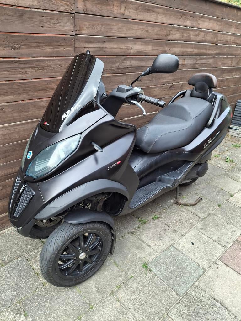 Mp3 300cc, Fietsen en Brommers, Scooters | Piaggio, Ophalen, Benzine, 300 cc