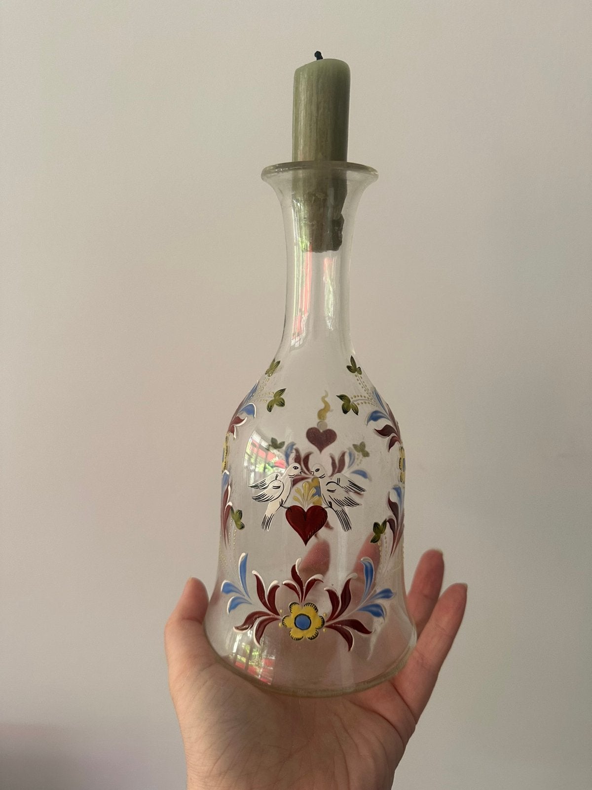 Oude glazen vlas / vaas met emaille beschildering vogels, Ophalen of Verzenden