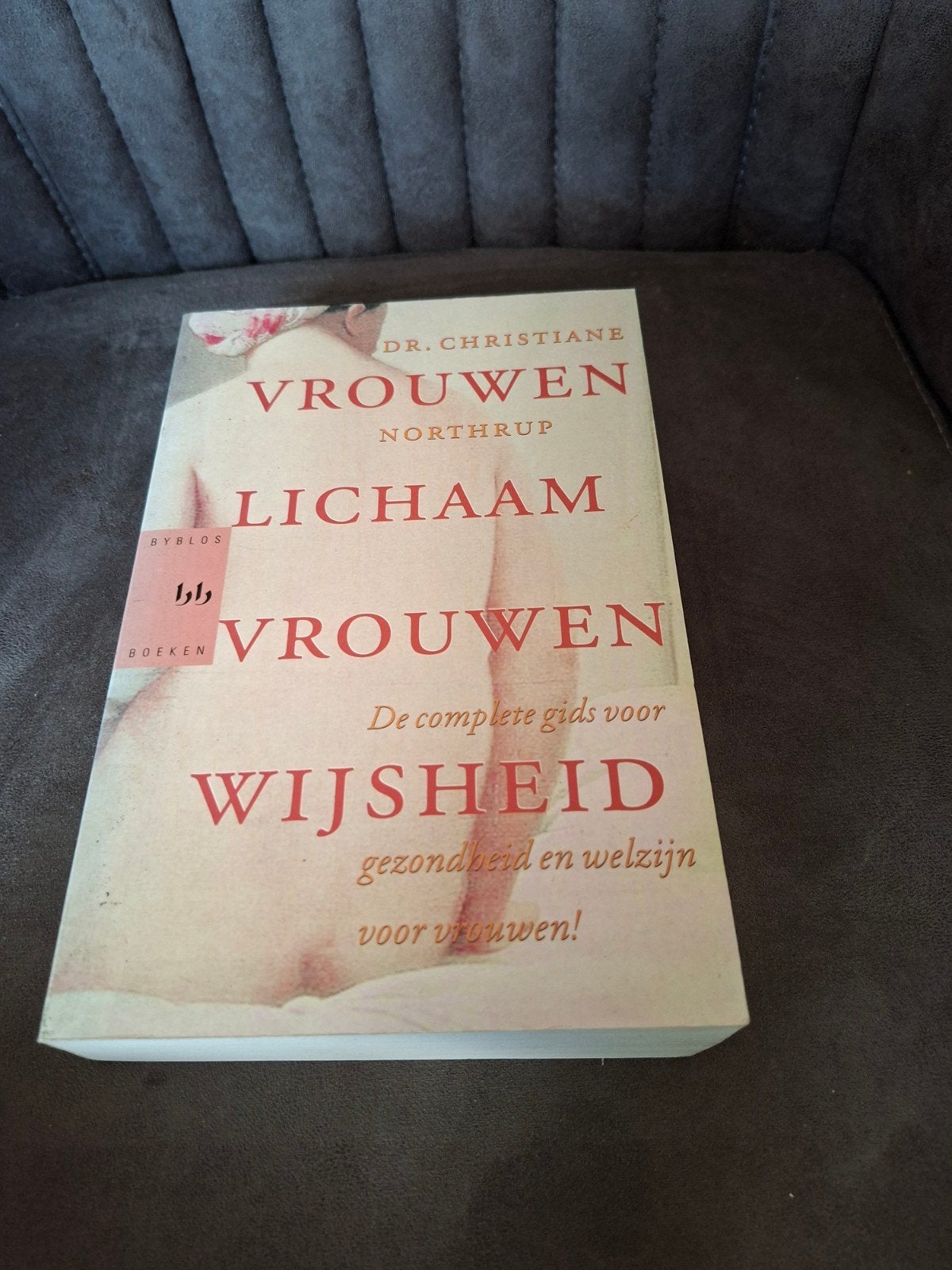 Vrouwenlichaam, Vrouwenwijsheid - Dr. Christiane Northrup, Ophalen of Verzenden, Gelezen, Gezondheid en Conditie, Dr. Christiane Northrup