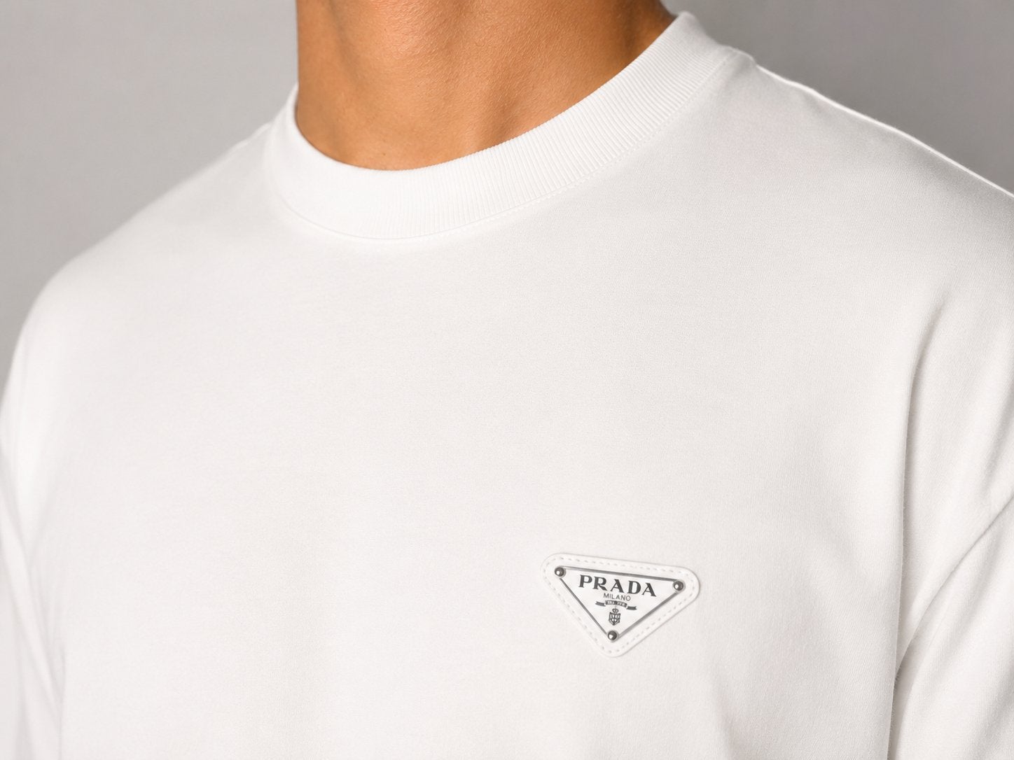 Prada shirt tshirt polo wit, Ophalen of Verzenden, Zo goed als nieuw, Wit