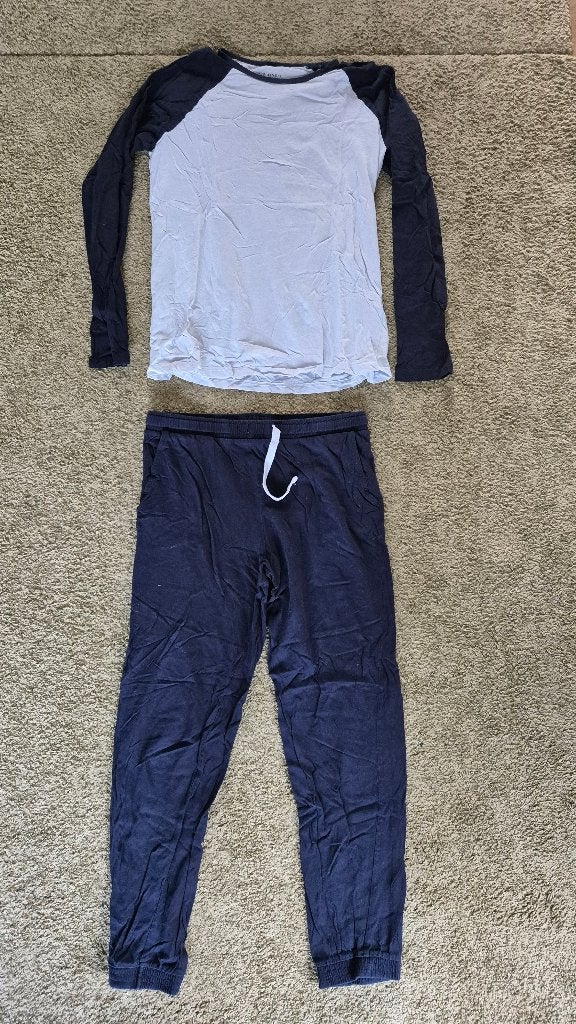 Pier One pyjamaset: T-shirt met lange mouwen en broek, Kleding | Heren, Ophalen of Verzenden, Gedragen, Maat 46 (S) of kleiner