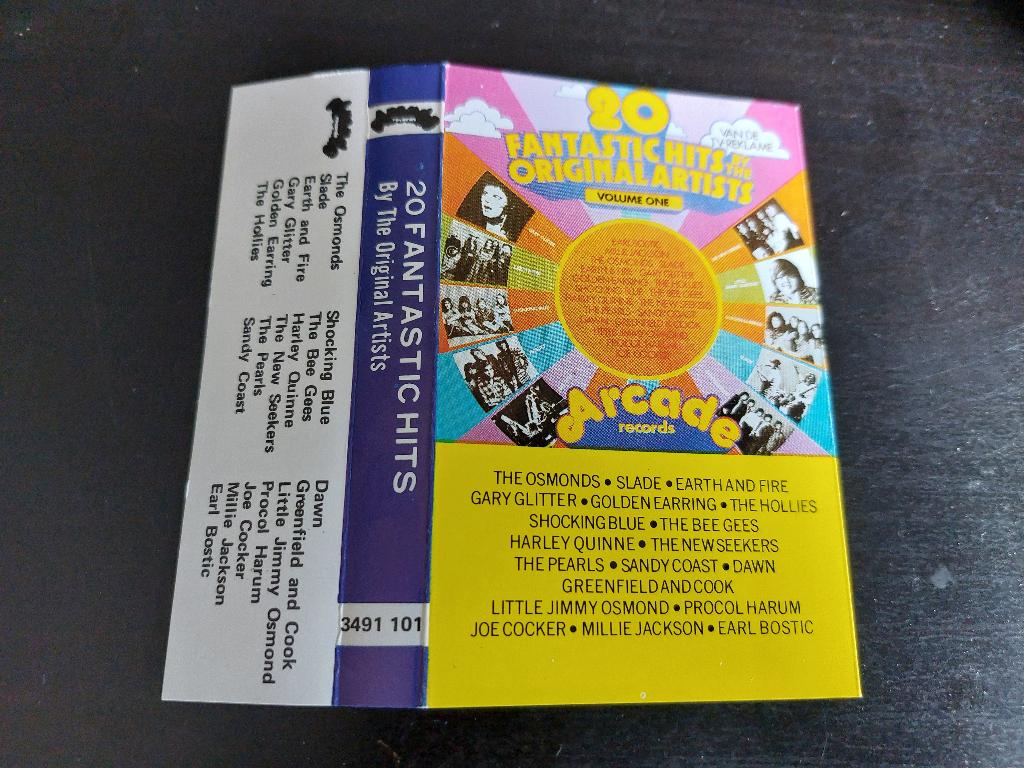 20 FANTASTIC HITS VOLUME 1 (MC), Cd's en Dvd's, Cassettebandjes, Zo goed als nieuw, Origineel, Verzamelalbums, 1 bandje, Ophalen of Verzenden