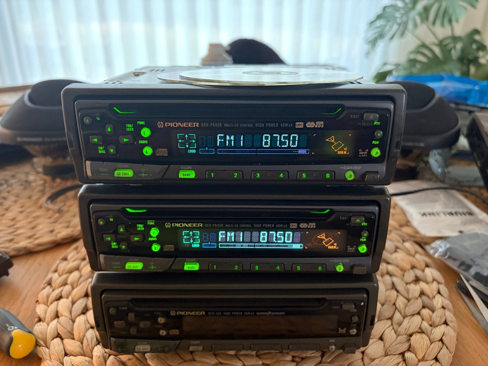 Pioneer DEH-P645R & DEH-445R Autoradio's, Auto diversen, Autoradio's, Ophalen of Verzenden, Gebruikt