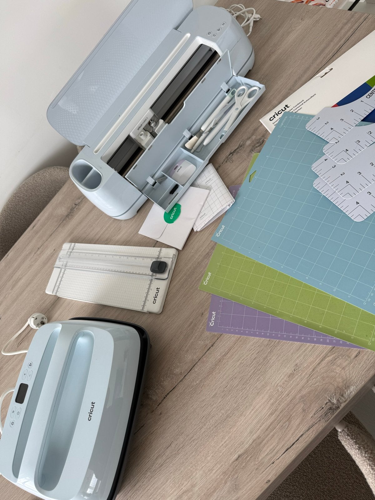 Cricut Maker 3 en EasyPress 3 Bundel met Accessoires, Overige thema's, Zo goed als nieuw, Kunststof, Machine