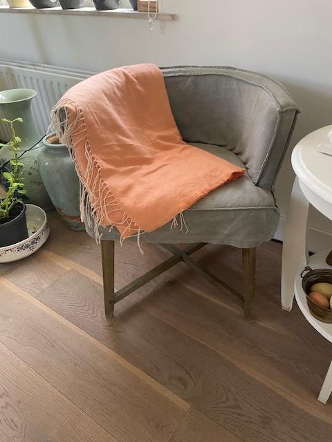 Zalmrose woondeken / plaid. Oranje rose deken. Unique Living, Ophalen, Zo goed als nieuw
