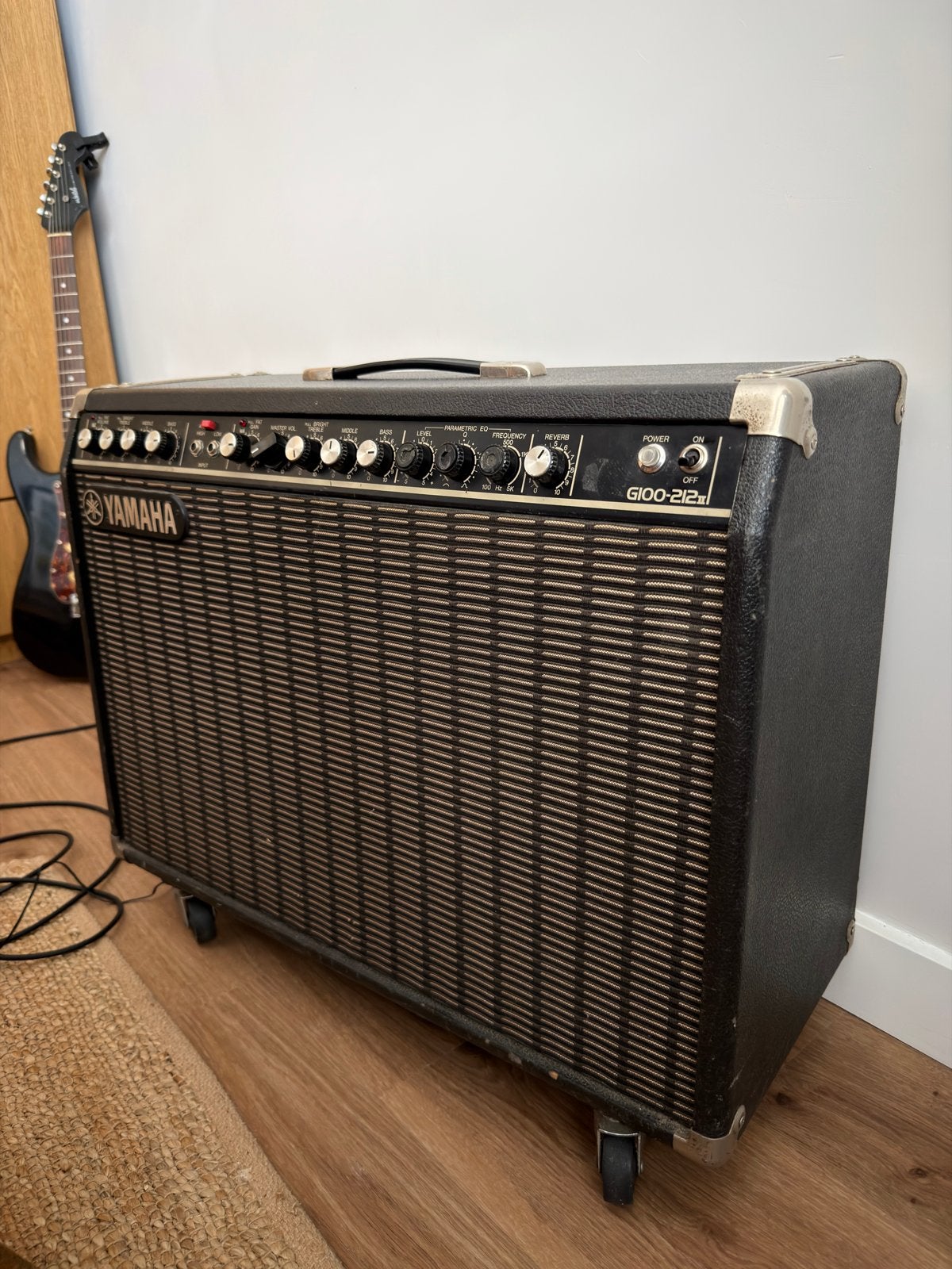 Yamaha G100-212 Gitaarversterker - Vintage Solid State, Muziek en Instrumenten, Ophalen, Gebruikt, Gitaar, 100 watt of meer