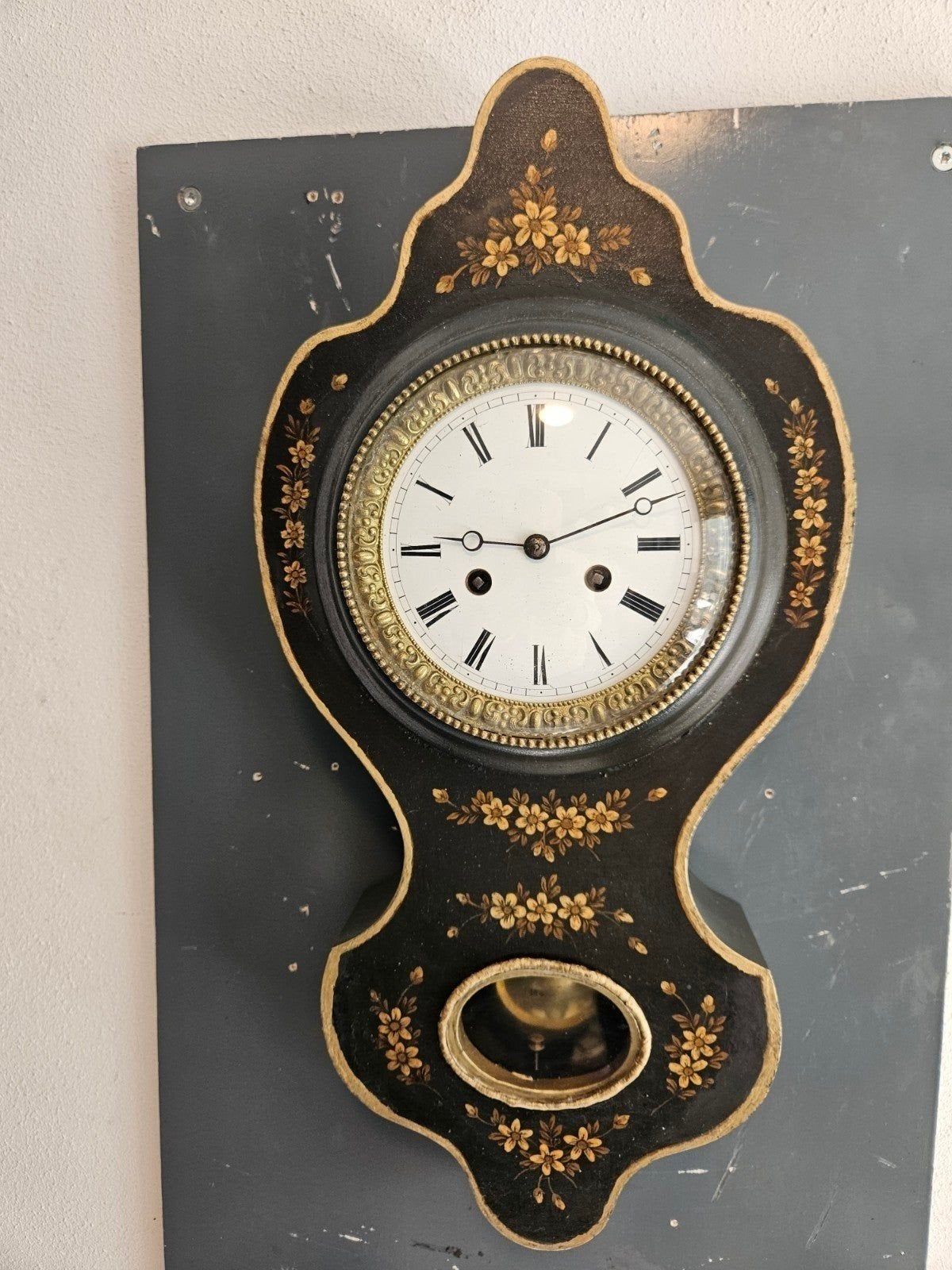 Franse hang klok met een groot Frans uurwerk, Ophalen of Verzenden