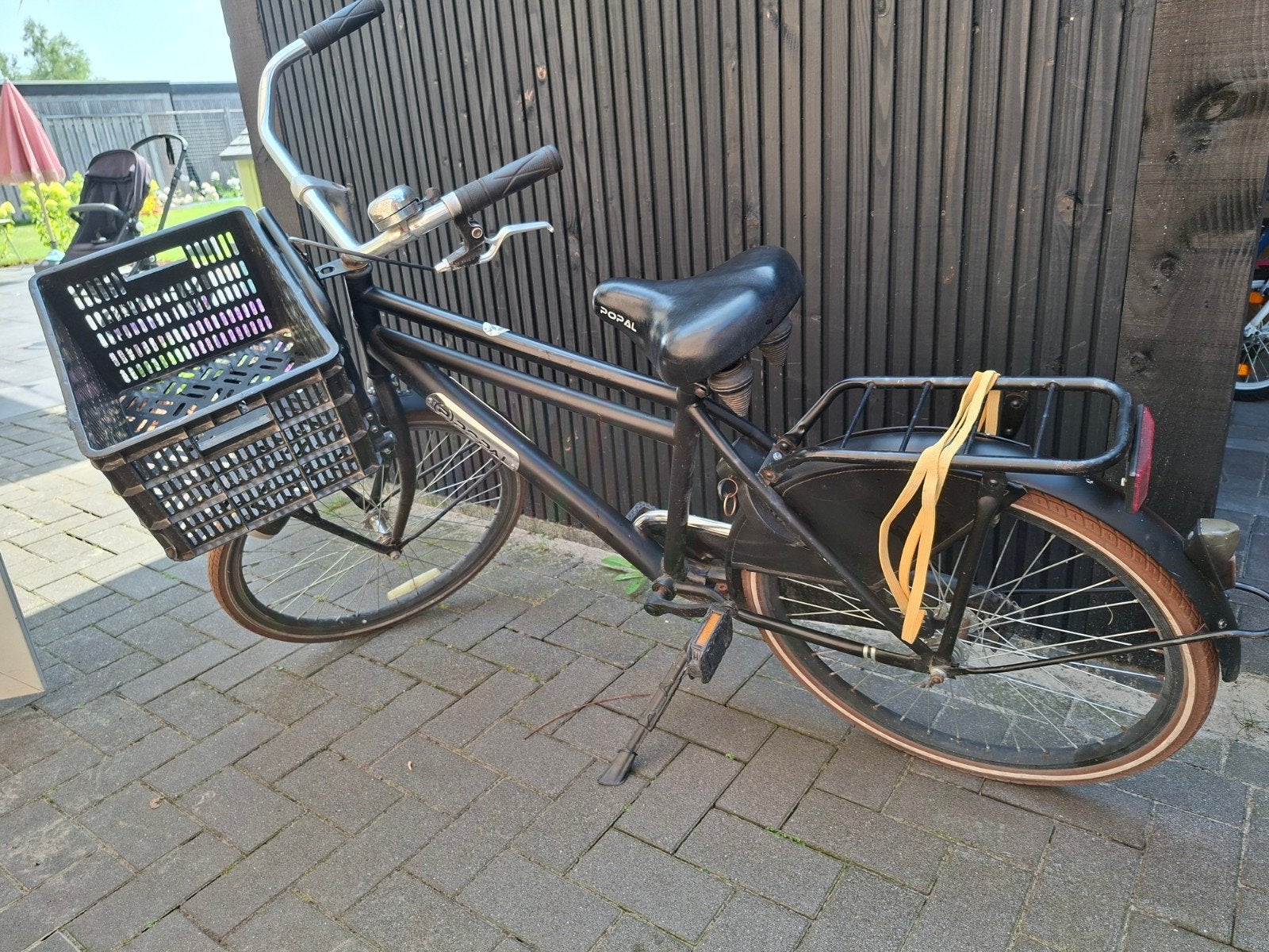Zwarte transportfiets 24 inch jongensfiets met voordrager e, Velgrem, Handrem, Ophalen, Overige merken