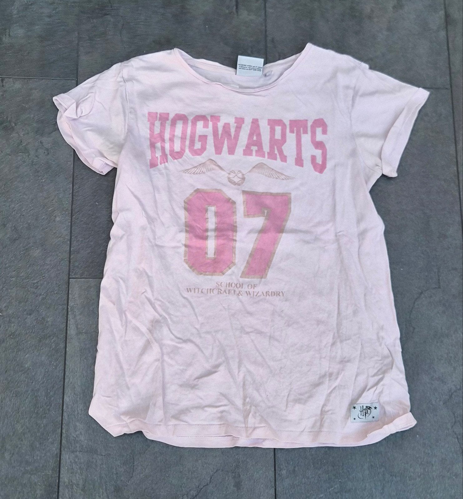 Roze Harry Potter Hogwarts T-shirt Maat 158, Gebruikt, Meisje, Ophalen of Verzenden, Harry Potter