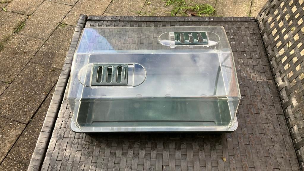 Kweekkasje klein, Tuin en Terras, Kassen, Ophalen, Overige materialen, Kweekkas, Zo goed als nieuw