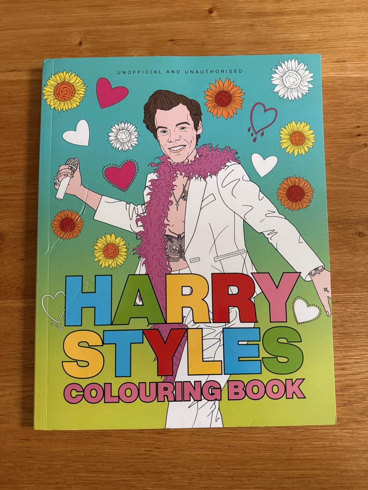 Harry Styles Kleurboek - Ongebruikt, Ophalen of Verzenden, Zo goed als nieuw, Tekenen en Schilderen, Geschikt voor kinderen