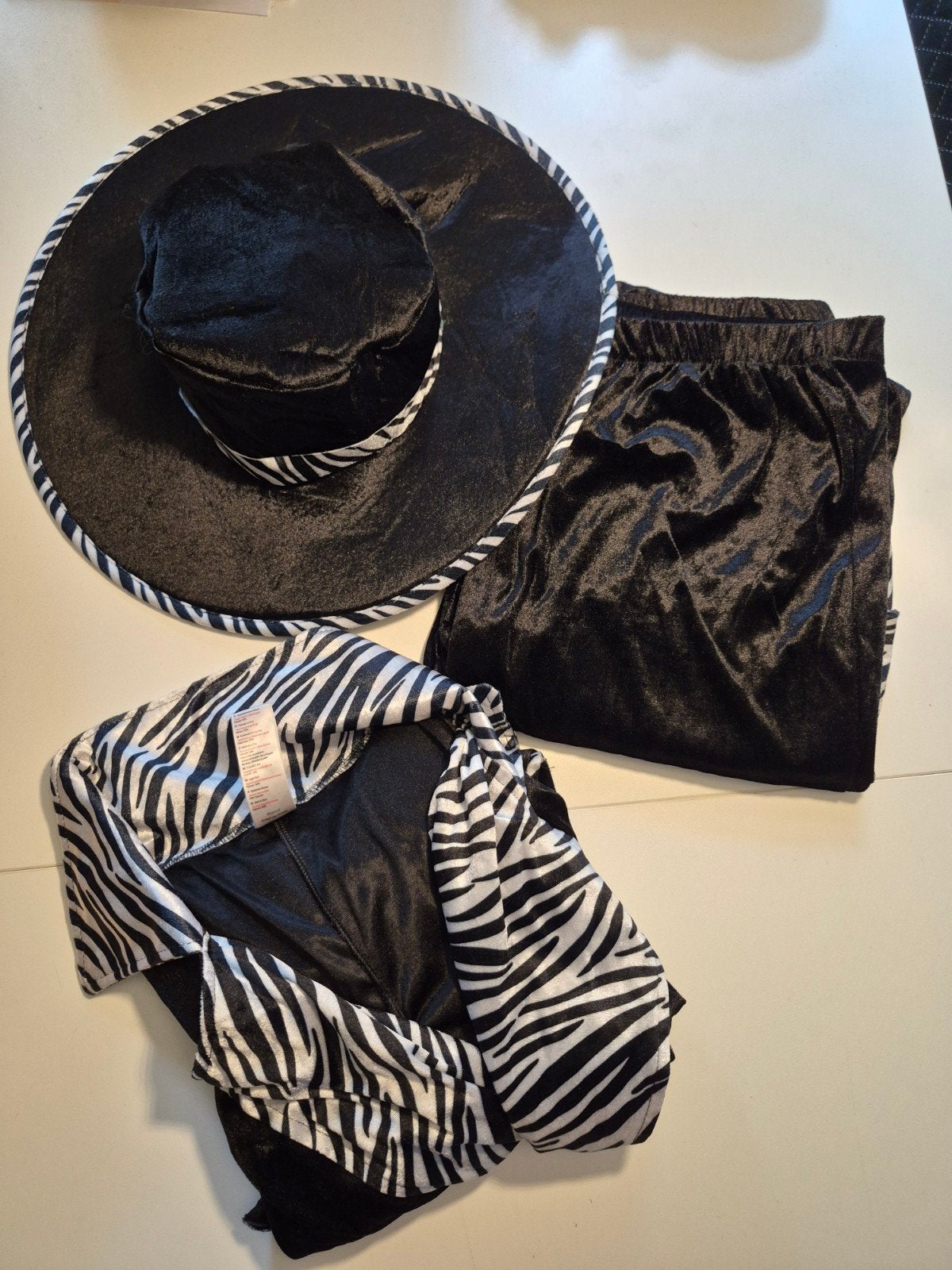 Zebra Disco Kostuum Set Jas, Broek & Hoed carnaval verkleden, Morph, Carnaval, Maat 42/44 (L), Ophalen of Verzenden