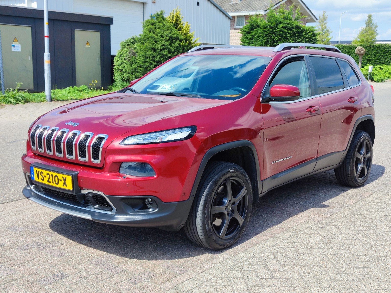 Jeep Cherokee 2.0 CRD VAN 170PK AUTOMAAT 2015 4X4!! EXPORT, 1730 kg, 450 kg, 1956 cc, Zwart