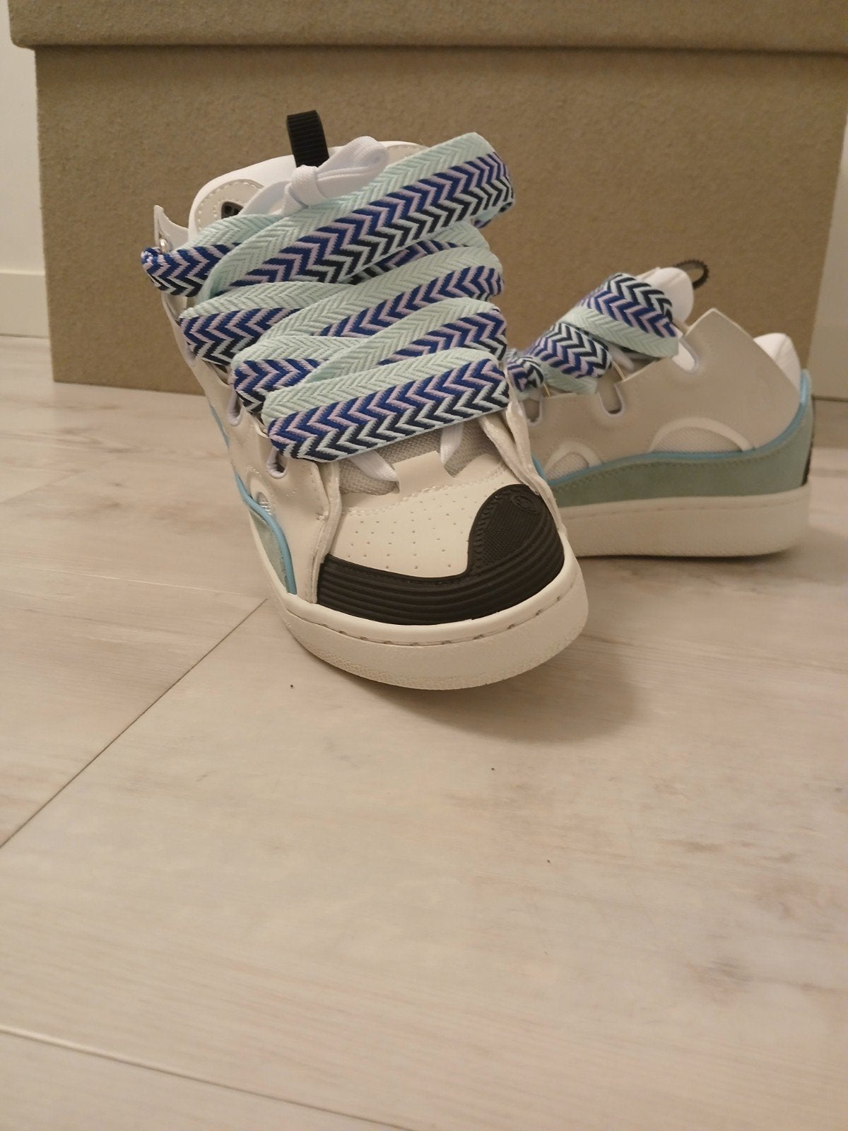 Lanvin Curb Sneakers - Zo goed als nieuw, Kleding | Dames, Schoenen, Lanvin, Wit, Nieuw, Ophalen of Verzenden