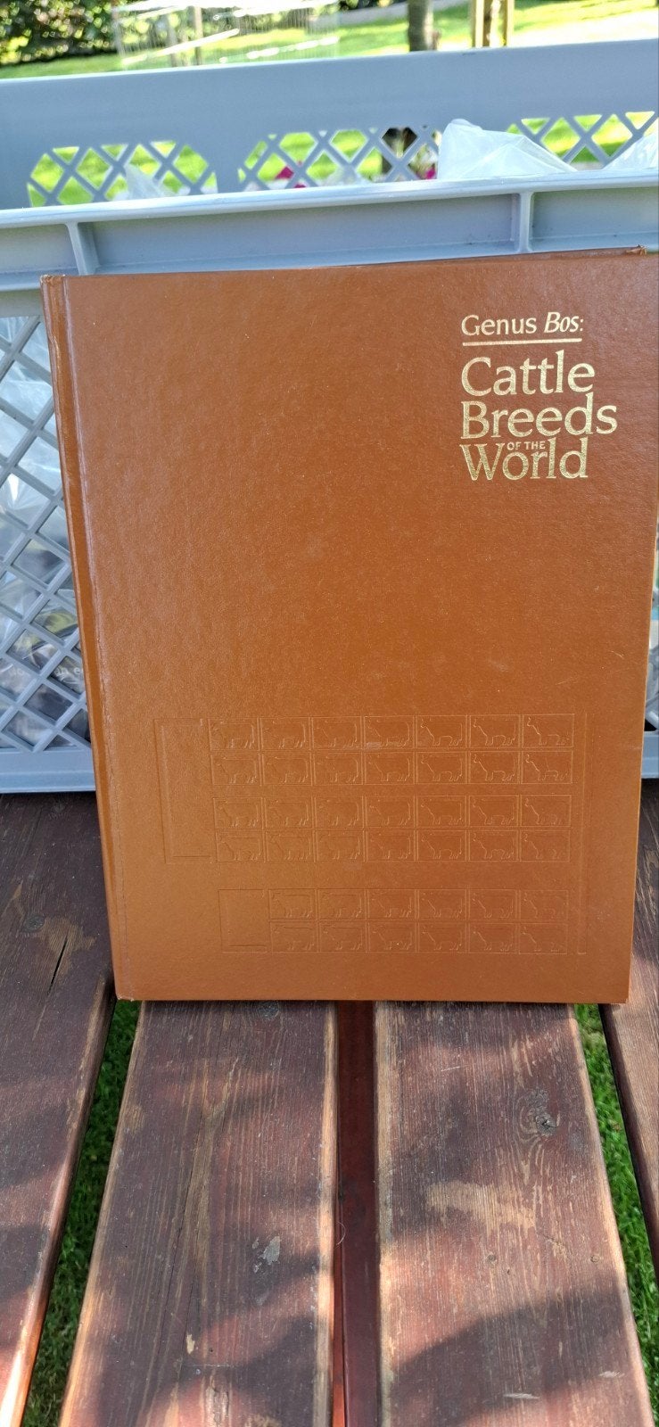 Cattle Breeds of the World, van Genus Bos. Engelstalig, vee, Overige uitgevers, Ophalen of Verzenden, Zo goed als nieuw, N.J.Rahway