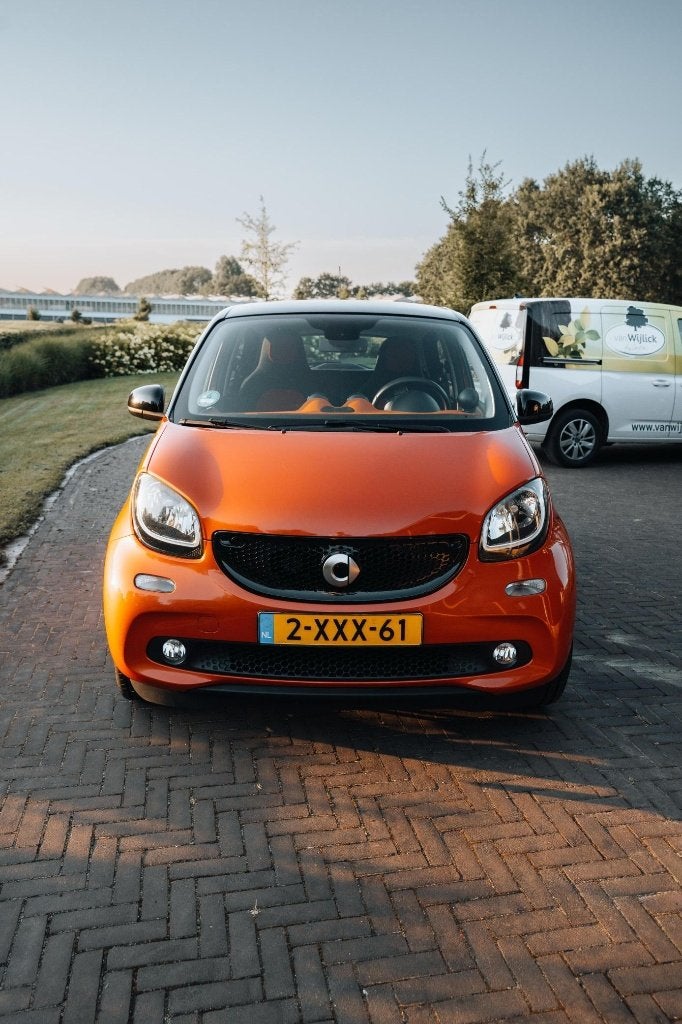Zeer mooie Smart ForFour Passion 1.0 52KW 2014, Auto's, Overige kleuren, 4 stoelen, Origineel Nederlands, Handgeschakeld