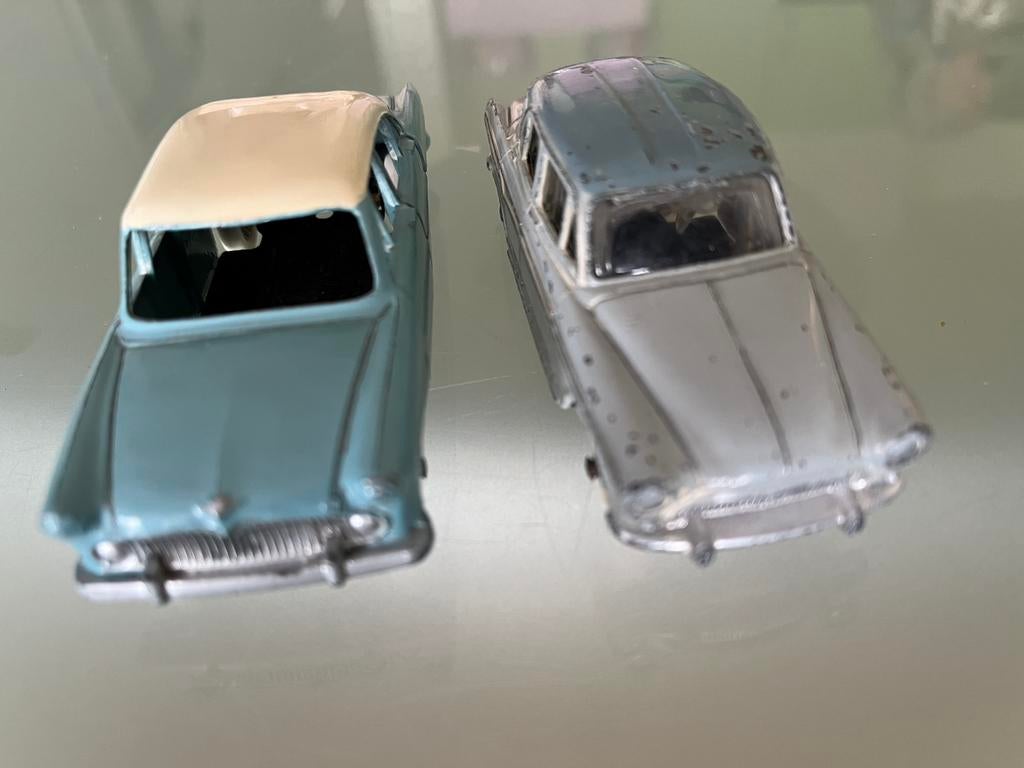 DINKY TOYS SIMCA ARONDE/VERSAILLES, Ophalen of Verzenden, Zo goed als nieuw, Auto, Dinky Toys