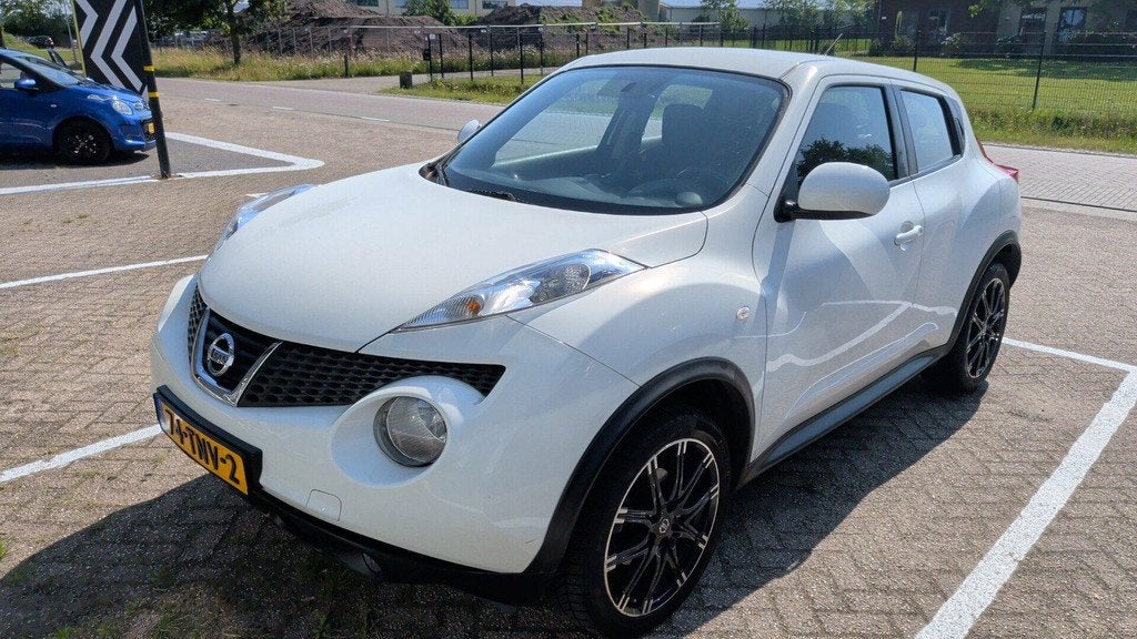 Nissan Juke 1.6 Acenta AUTOMAAT, Auto's, Nissan, Stof, 4 cilinders, Wit, Origineel Nederlands