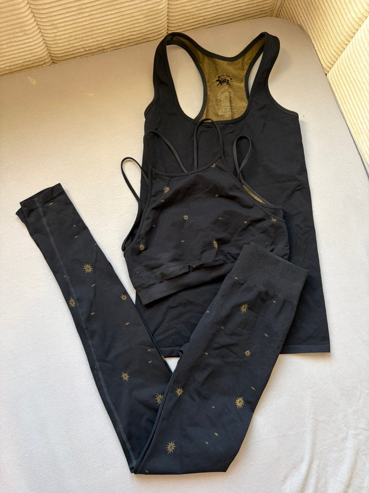 3 delig sport set she moves tank top bb legging zwart, Kleding | Dames, Ophalen of Verzenden, Zo goed als nieuw, Zwart, Fitness of Aerobics