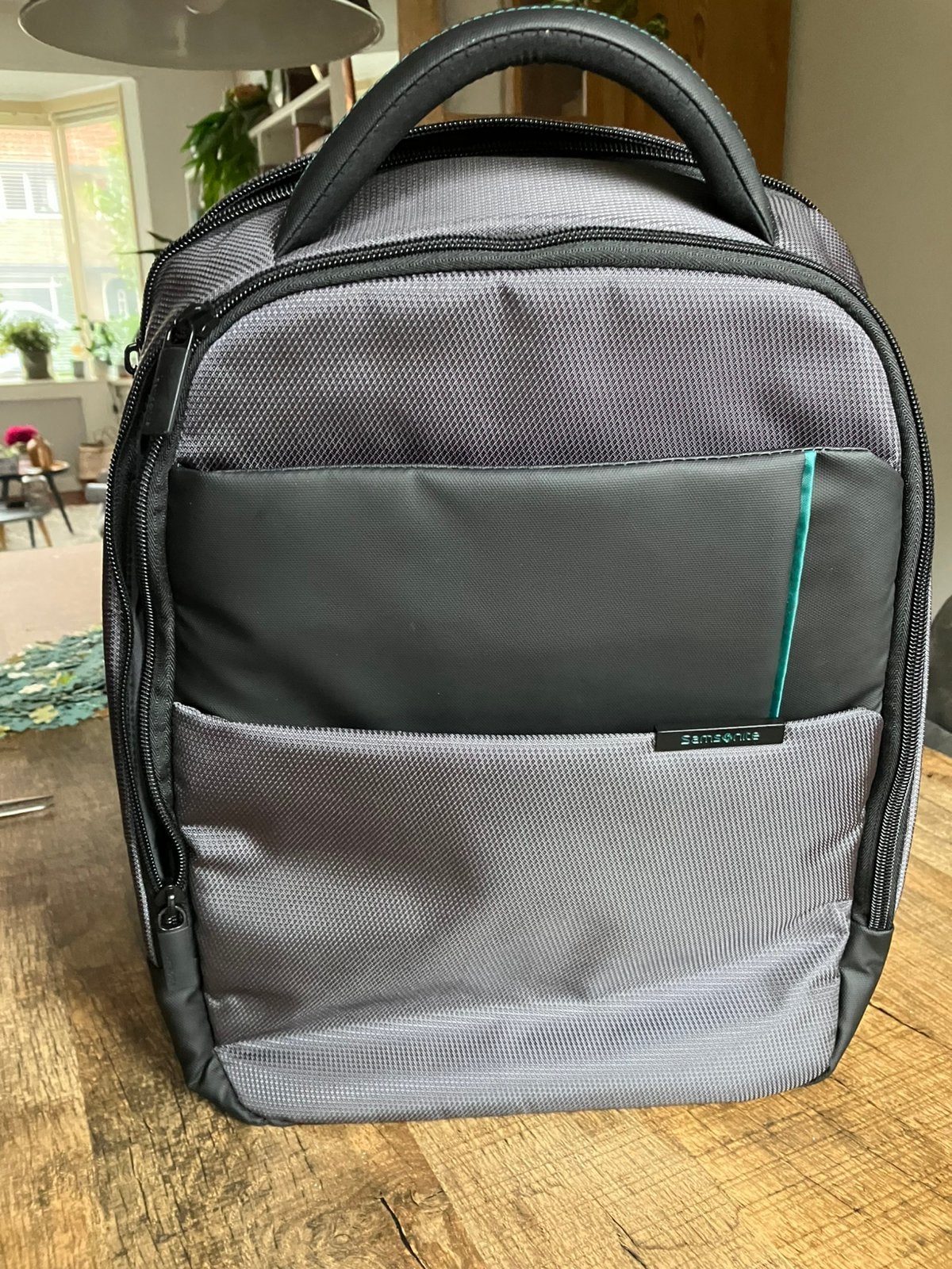 Samsonite laptop rugtas. Als nieuw. Zie omschrijving, Computers en Software, Ophalen of Verzenden, 17 inch of meer, Zo goed als nieuw