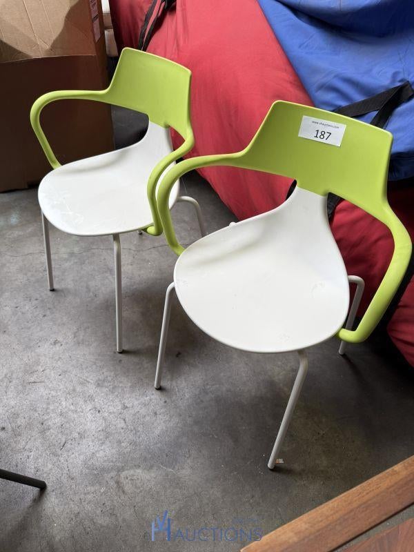 Sharky Chair van Kristalia - showroommodel, Huis en Inrichting, Stoelen, Overige materialen, Twee, Overige kleuren, Design