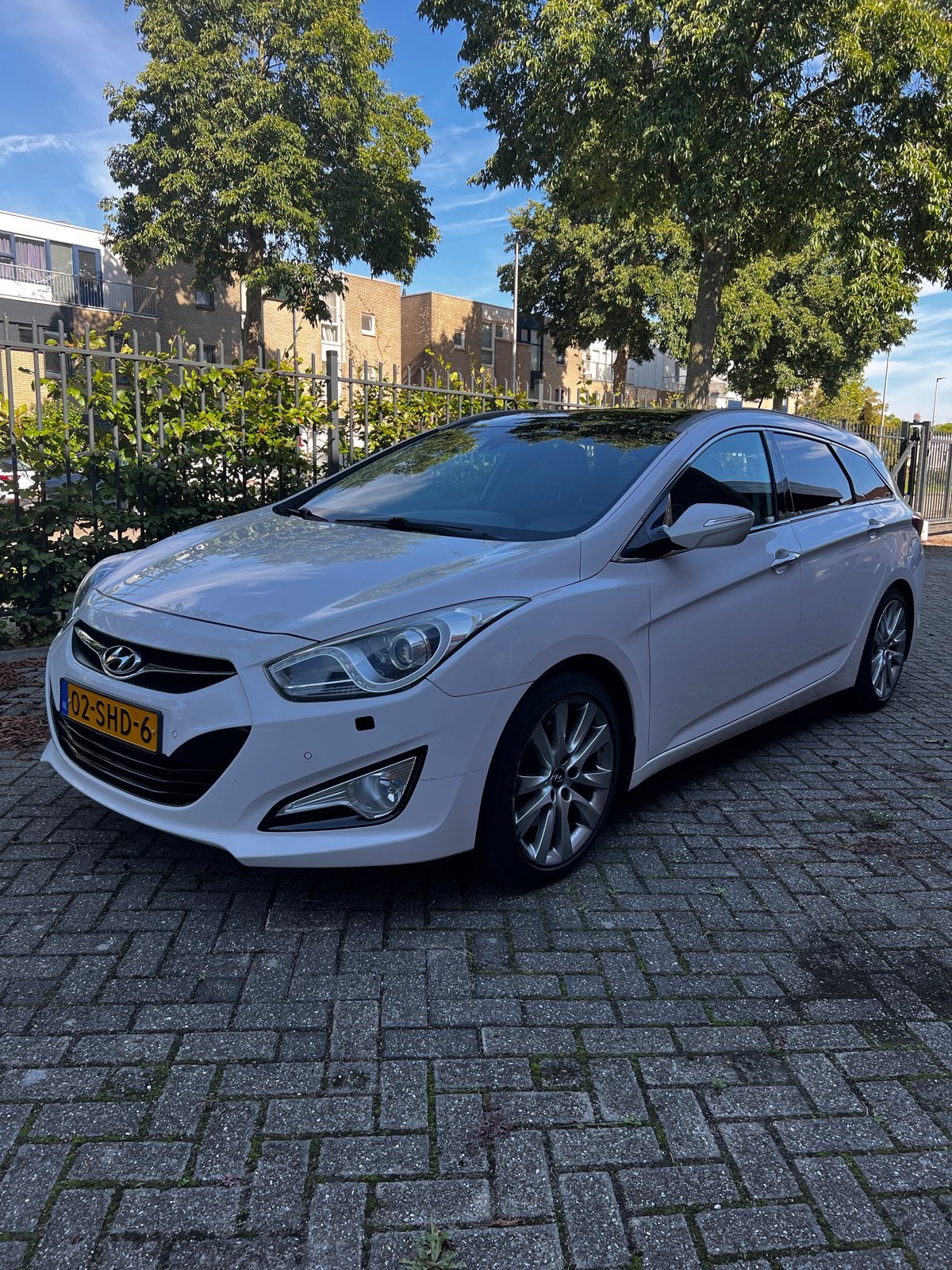 Hyundai i40 2.0 GDI 177pk | Leder | Panorama | Navi | Camera, Auto's, Voorwielaandrijving, Zwart, 4 cilinders, 700 kg