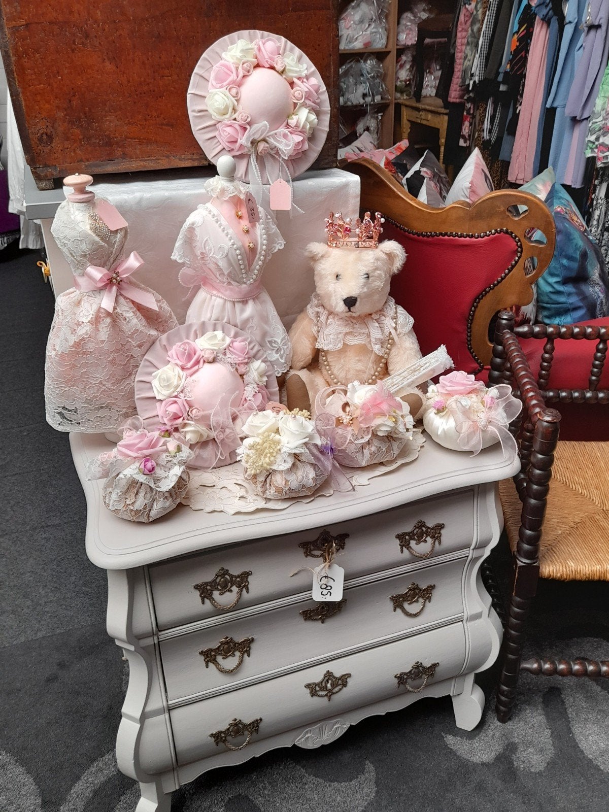 Mooie brocante laden buik kast, Huis en Inrichting, Ophalen, 50 tot 100 cm, Zo goed als nieuw, 3 of 4 laden