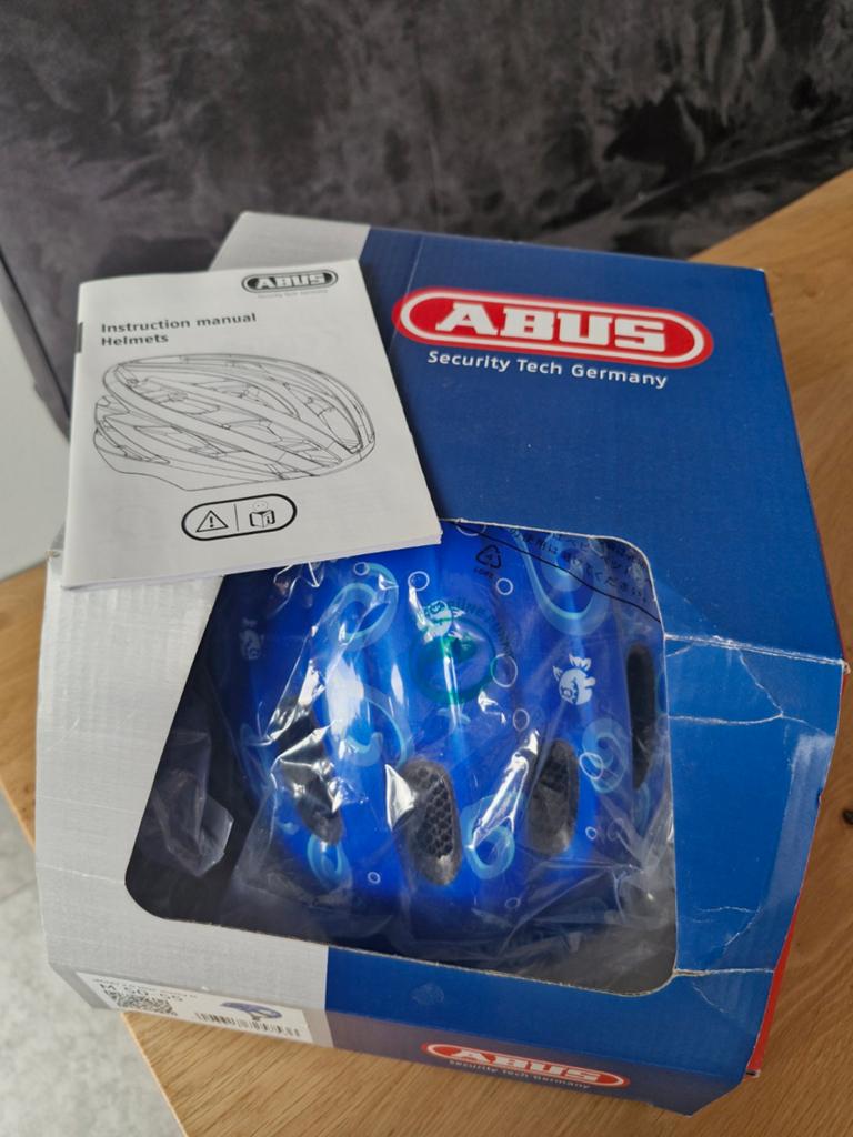 Abus fietshelm kind maat M 50-55, Fietsen en Brommers, Fietsaccessoires | Fietshelmen, M, Ophalen of Verzenden, Zo goed als nieuw