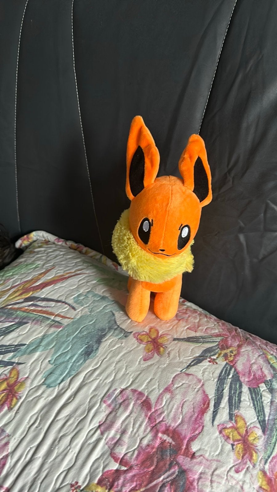 Leuke Pokémon knuffel - Eevee evolutie Flareon, Kinderen en Baby's, Speelgoed | Knuffels en Pluche, Oranje, Overige typen, Ophalen of Verzenden
