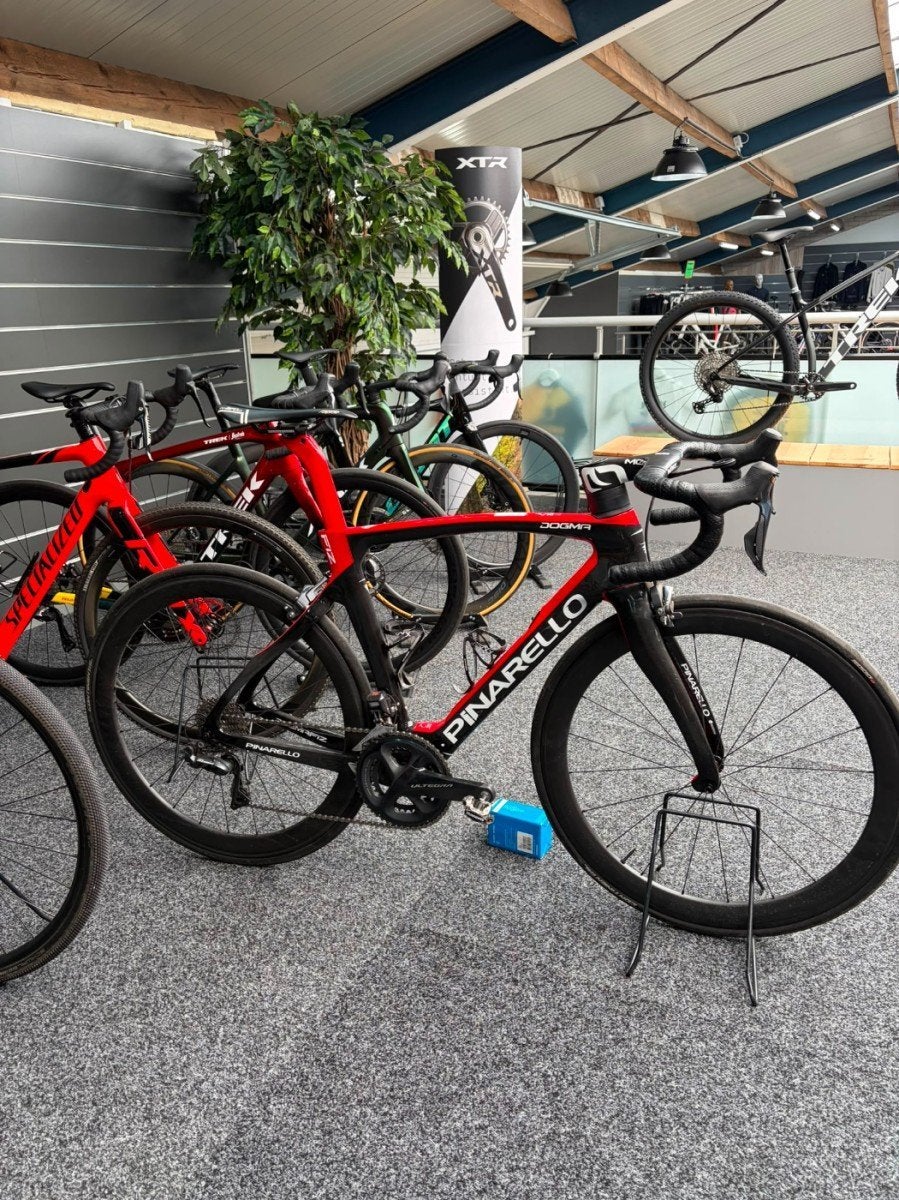 Pinarello Dogma F12 Heren Zwart Rood 56, Gebruikt, -, Heren, -